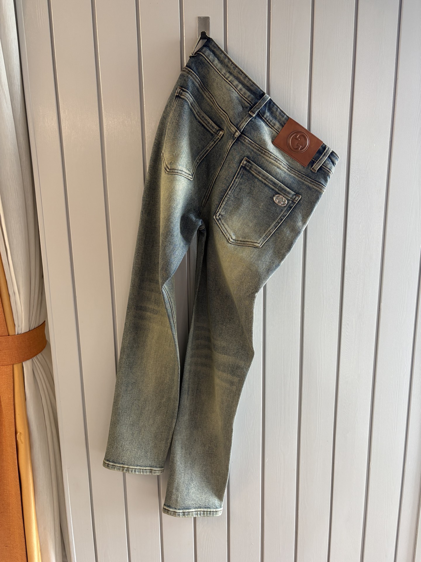 专柜🆕秋冬设计推荐 热卖牛仔裤🆕柔软亲肤面料 奢华头层牛皮腰牌 经典蓝洗水 专柜限量款 奢华感订制面料 