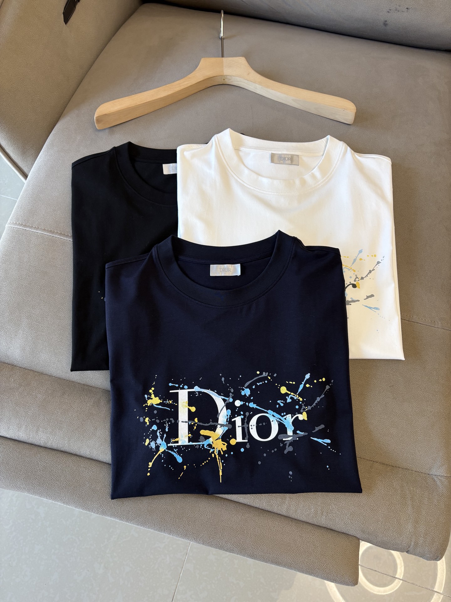 专柜2026SS春夏新款选用客供进口（48.5%的兰精莫代尔加41.5%的精疏棉加10%氨伦；有专用兰精