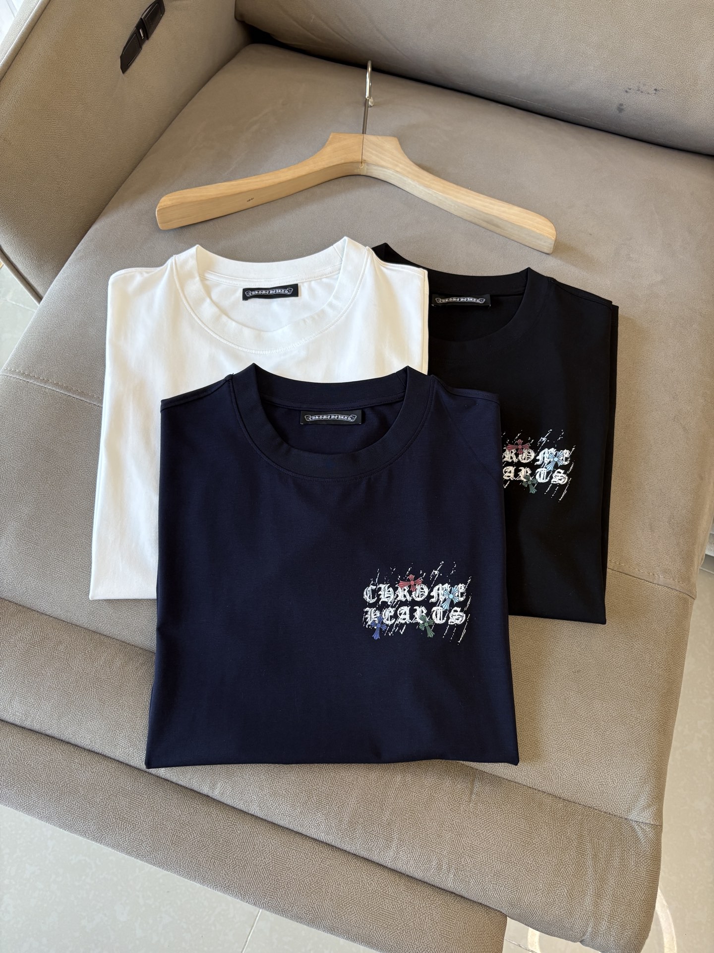 专柜2026SS春夏新款选用客供进口（48.5%的兰精莫代尔加41.5%的精疏棉加10%氨伦；有专用兰精