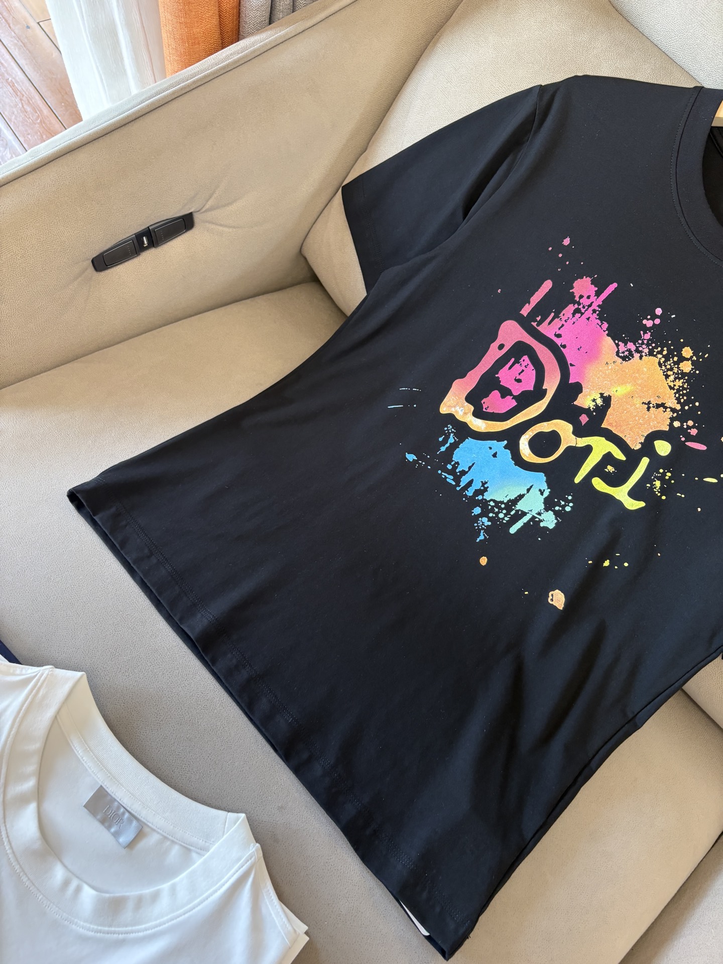 专柜2026SS春夏新款选用客供进口（48.5%的兰精莫代尔加41.5%的精疏棉加10%氨伦；有专用兰精