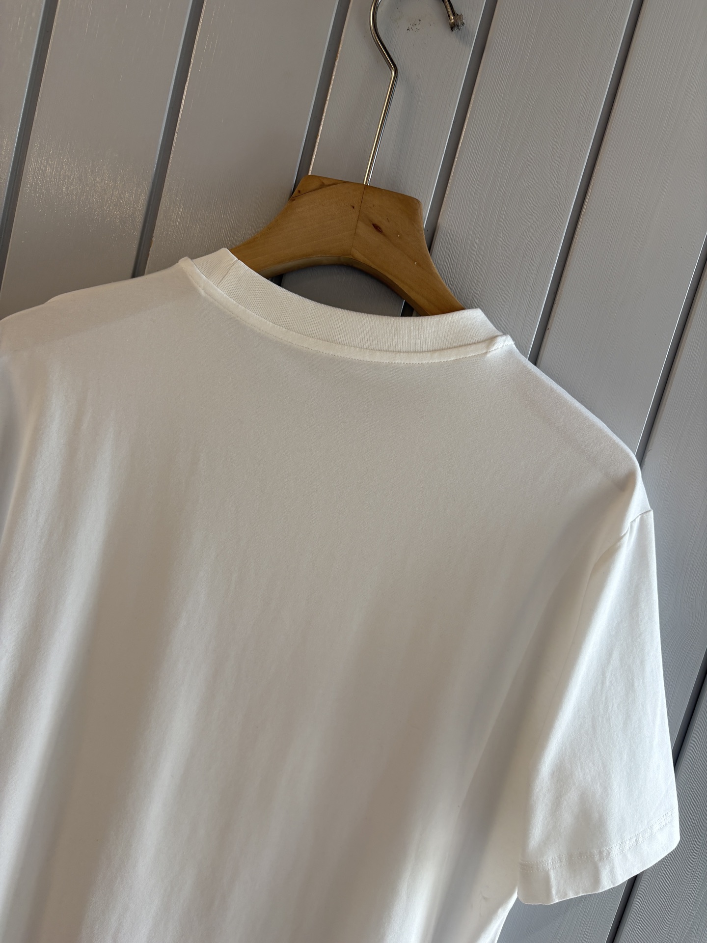 专柜2026SS春夏新款选用客供进口（48.5%的兰精莫代尔加41.5%的精疏棉加10%氨伦；有专用兰精