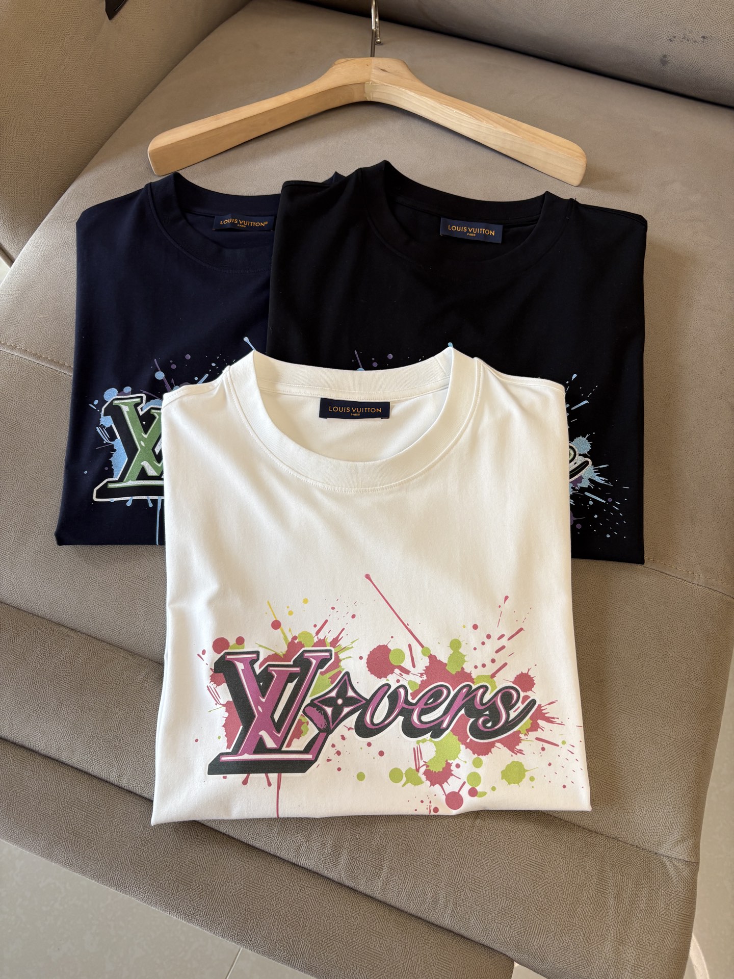 专柜2026SS春夏新款选用客供进口（48.5%的兰精莫代尔加41.5%的精疏棉加10%氨伦；有专用兰精