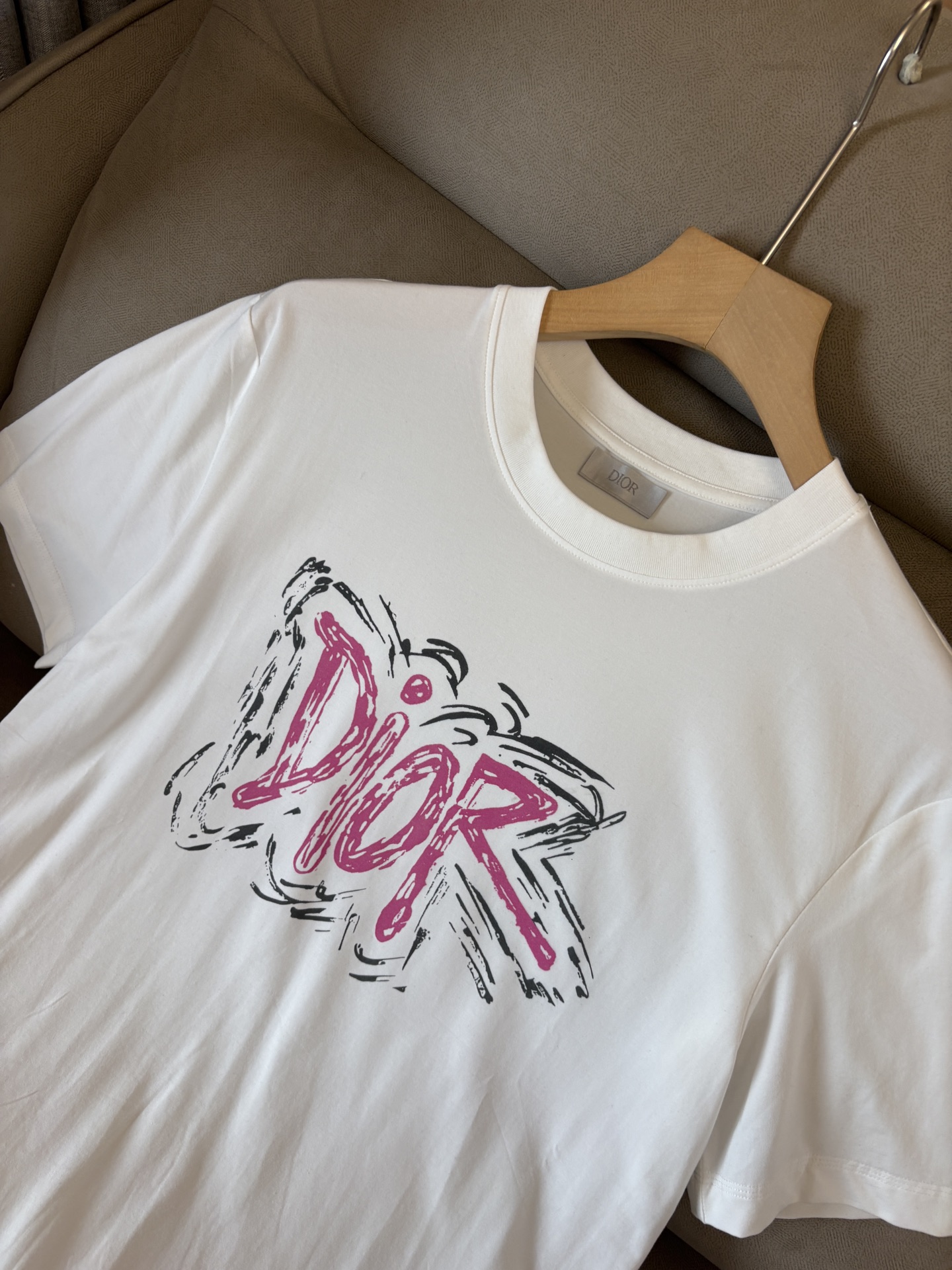 专柜2026SS春夏新款选用客供进口（48.5%的兰精莫代尔加41.5%的精疏棉加10%氨伦；有专用兰精