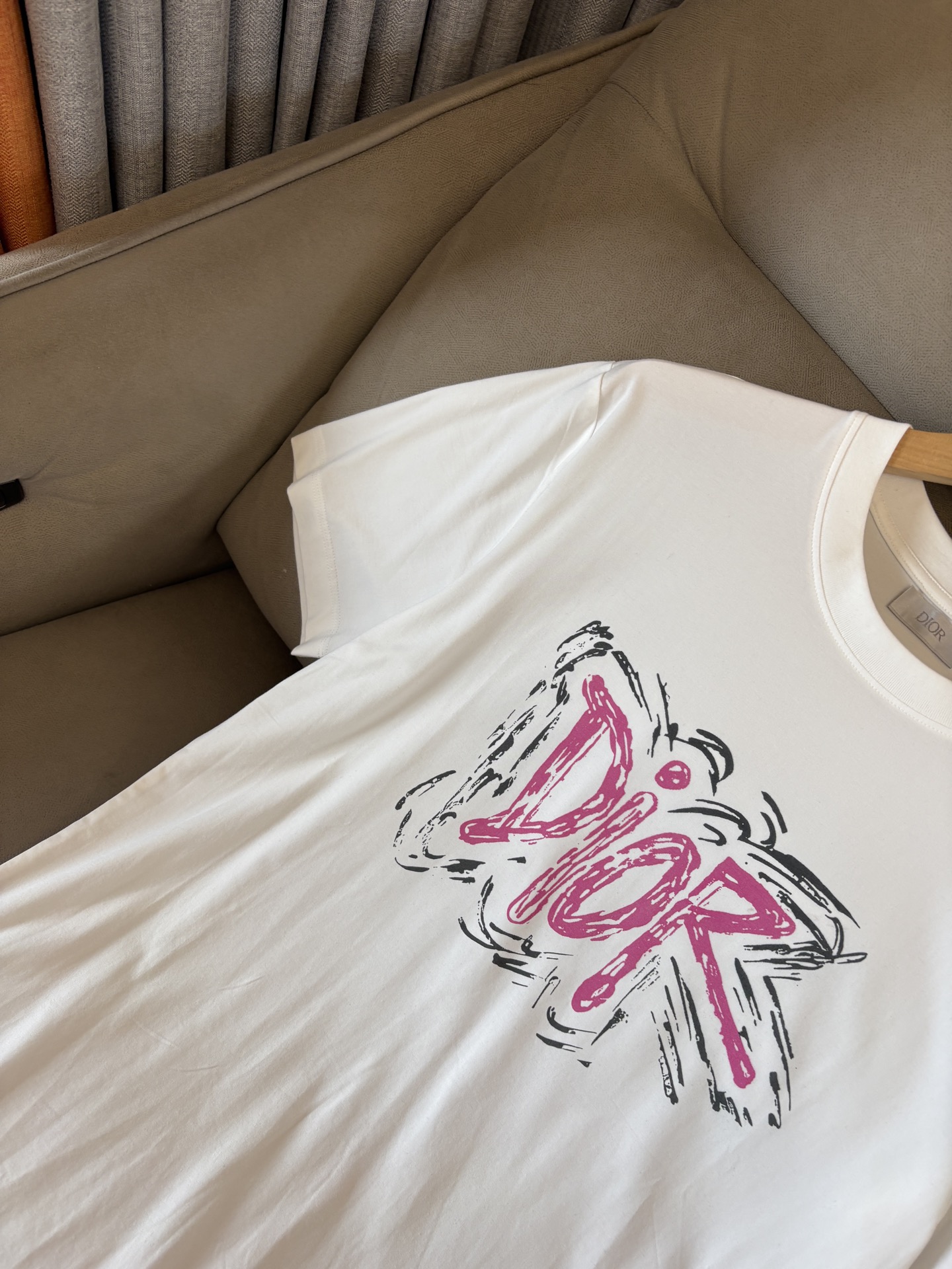 专柜2026SS春夏新款选用客供进口（48.5%的兰精莫代尔加41.5%的精疏棉加10%氨伦；有专用兰精