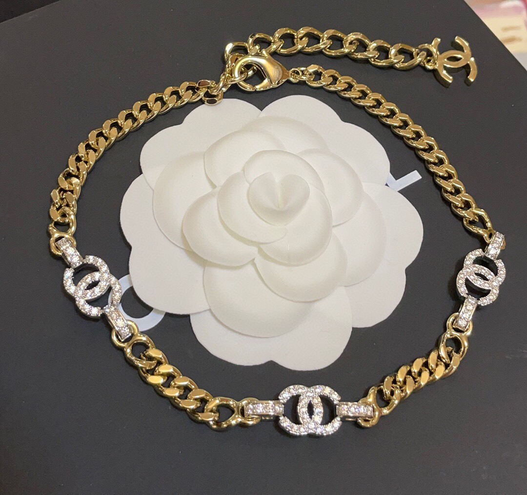 NO:741582,Clearance special price 13. Choose any 3 pieces of the following participating styles. Without original packaging, you need to pack another 10 pieces. They are all top versions with your eyes closed~ The quantity is limited. When sold out, the original price will be restored. Cardia high-end jewelry19860909清仓特价13 以下参与活动款式任选3件 不带原包装,需要包装另10一件 都是顶级版本闭眼入～ 数量有限 售完恢复原价,,卡迪亚高端饰品,Jewelry