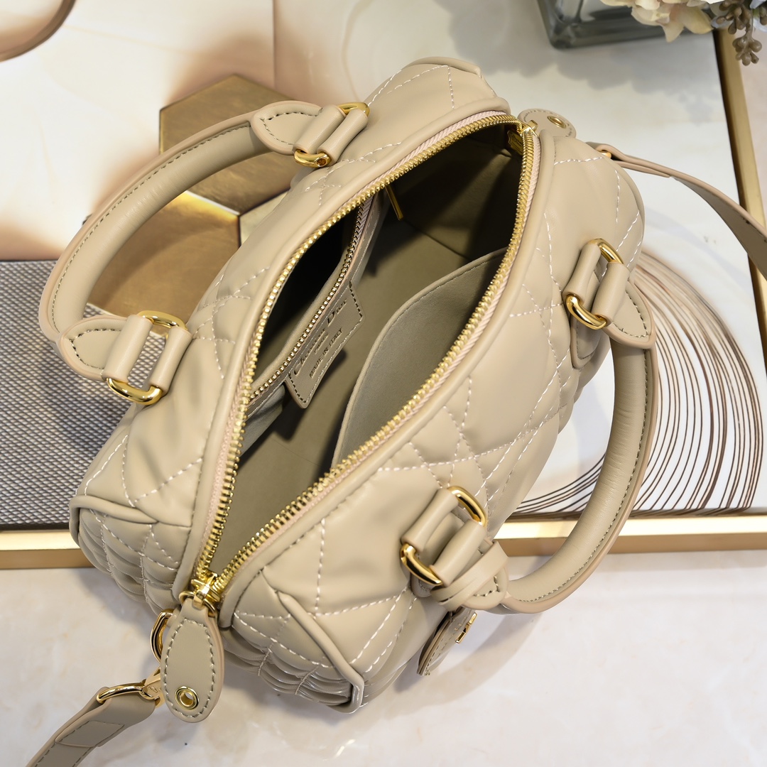 Dior Groove 20 Handbag, Beige Quilted Leather, Gold-Tone Hardware 9 i1723352575 1687 7