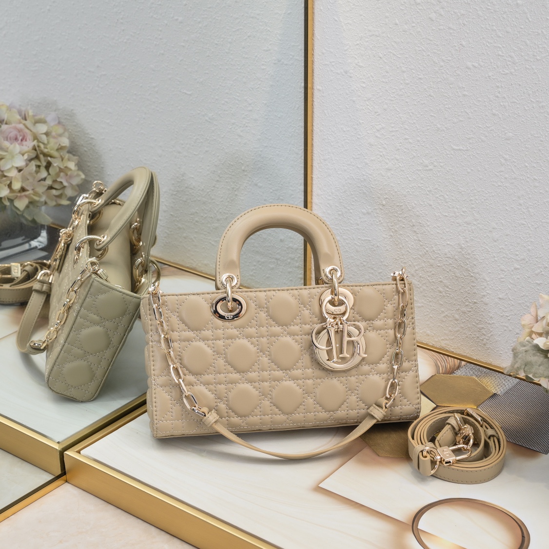Dior Lady D-Joy Beige shoulder everyday