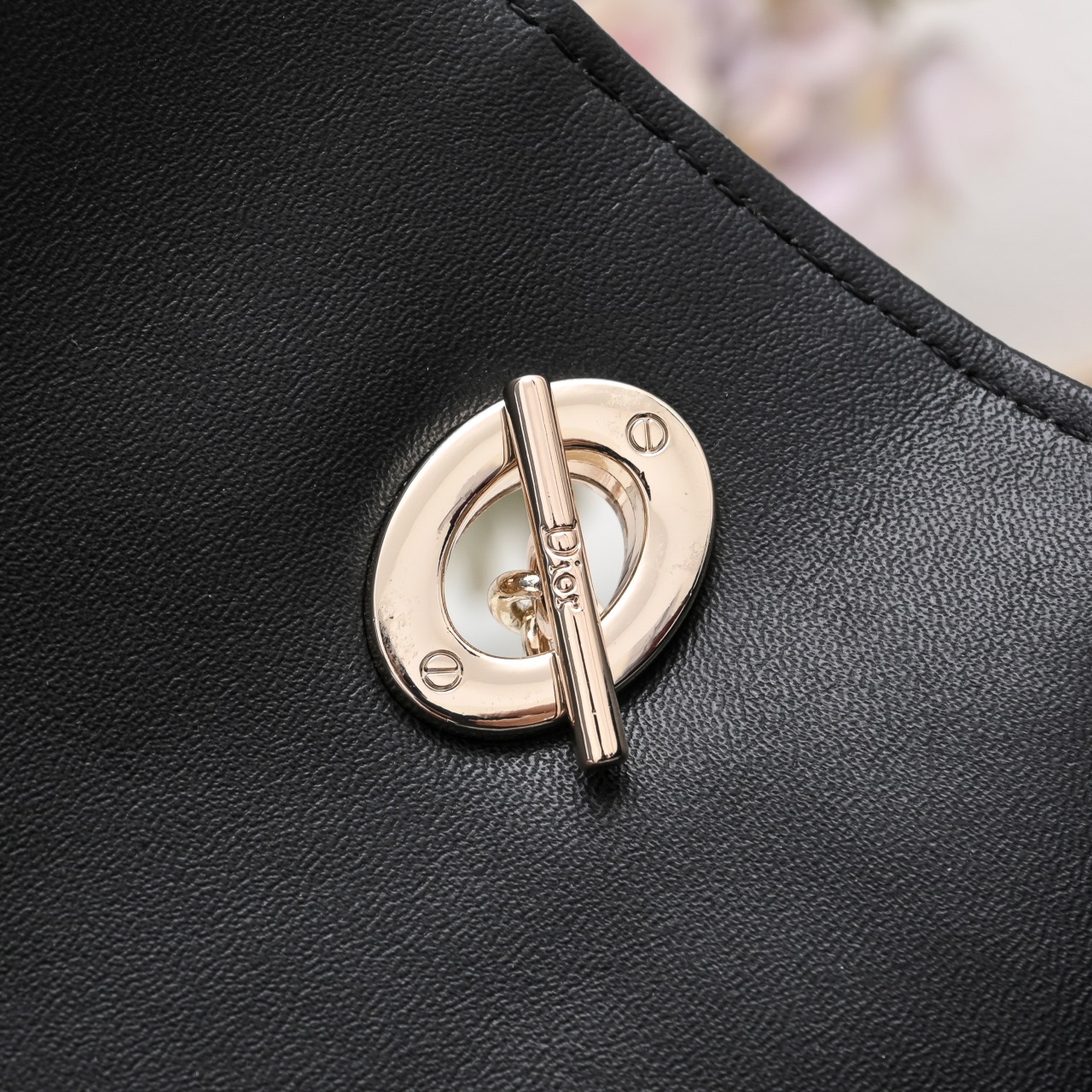My Tender Dior Top Han..羊皮革超大藤格纹 这款My Tender Dior Top Handle