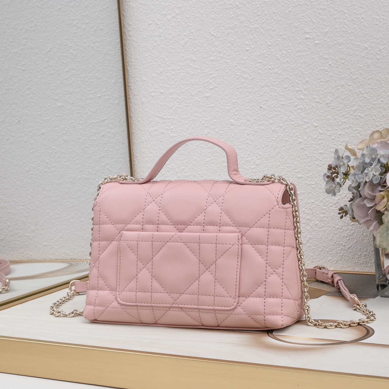 My Tender Dior Top Han..羊皮革超大藤格纹 这款My Tender Dior Top Handle My Tender Dior Top Han..羊皮革超大藤格纹 这款My Tender Dior Top Handle