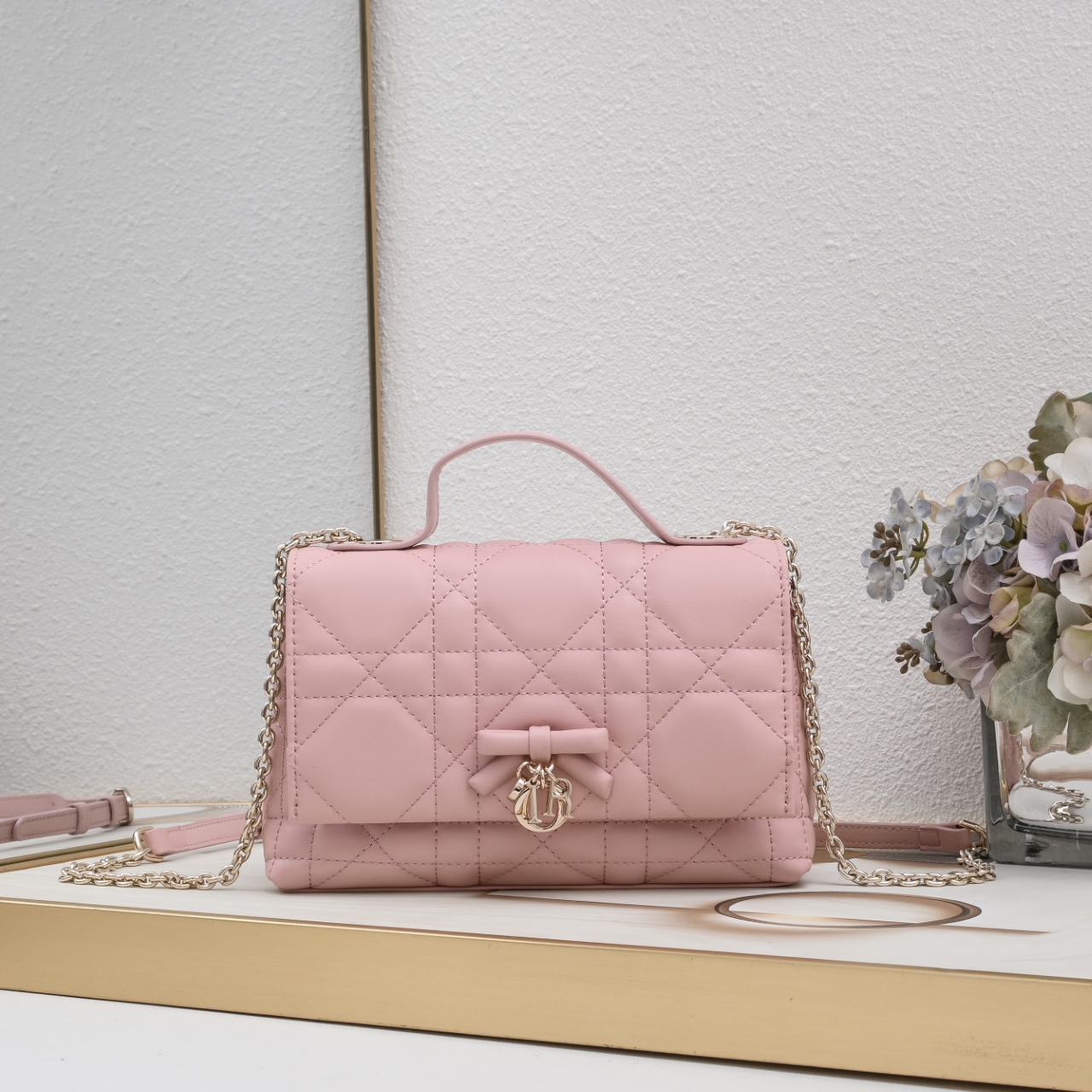 My Tender Dior Top Han..羊皮革超大藤格纹 这款My Tender Dior Top Handle My Tender Dior Top Han..羊皮革超大藤格纹 这款My Tender Dior Top Handle