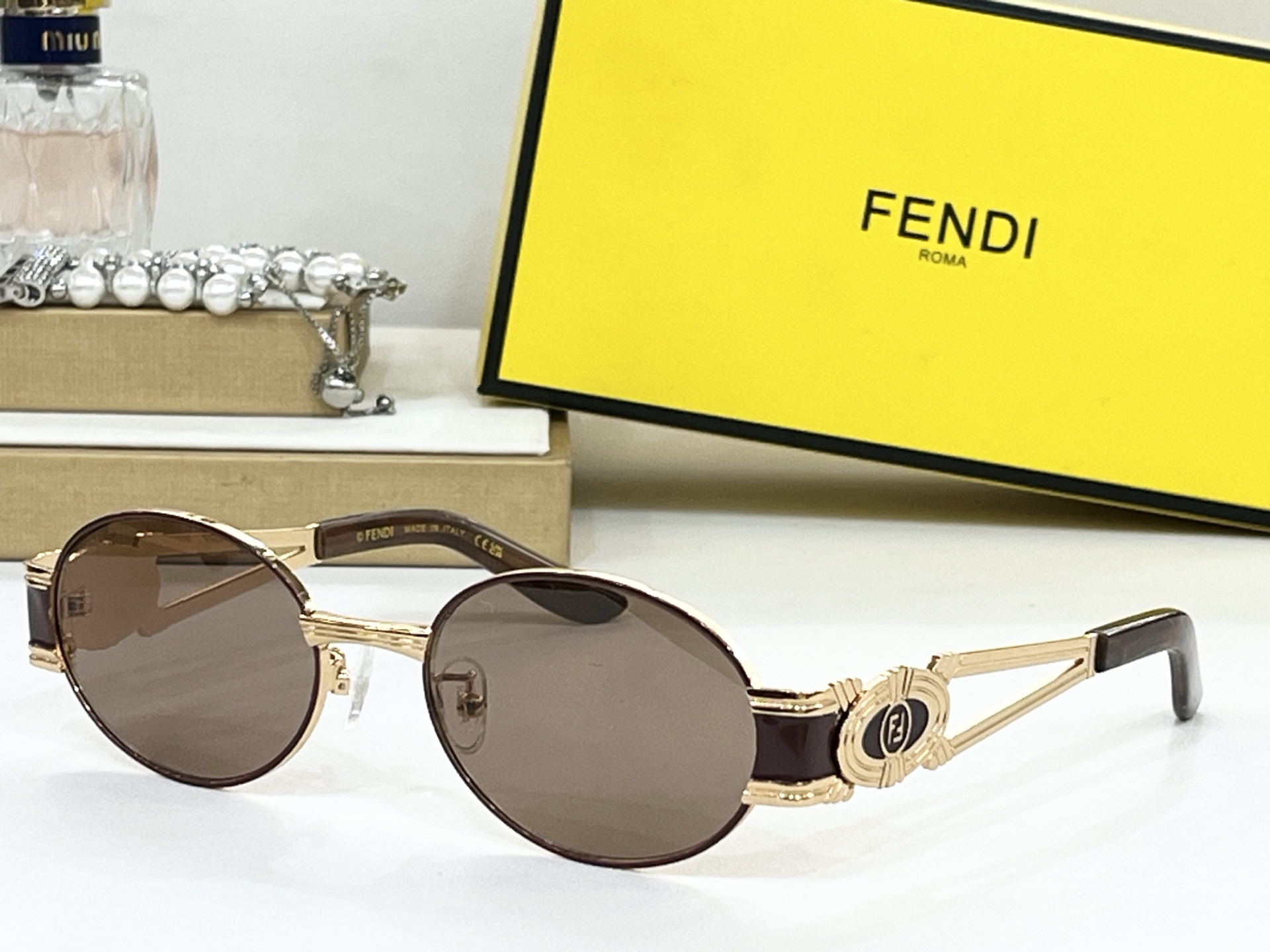  FENDI*
ModSL7040
Size55-19-140
