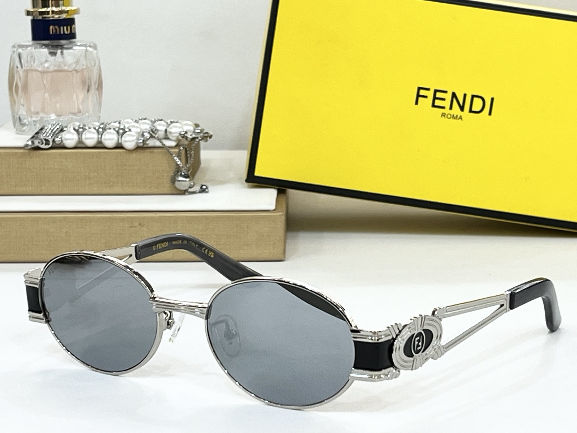  FENDI*
ModSL7040
Size55-19-140
