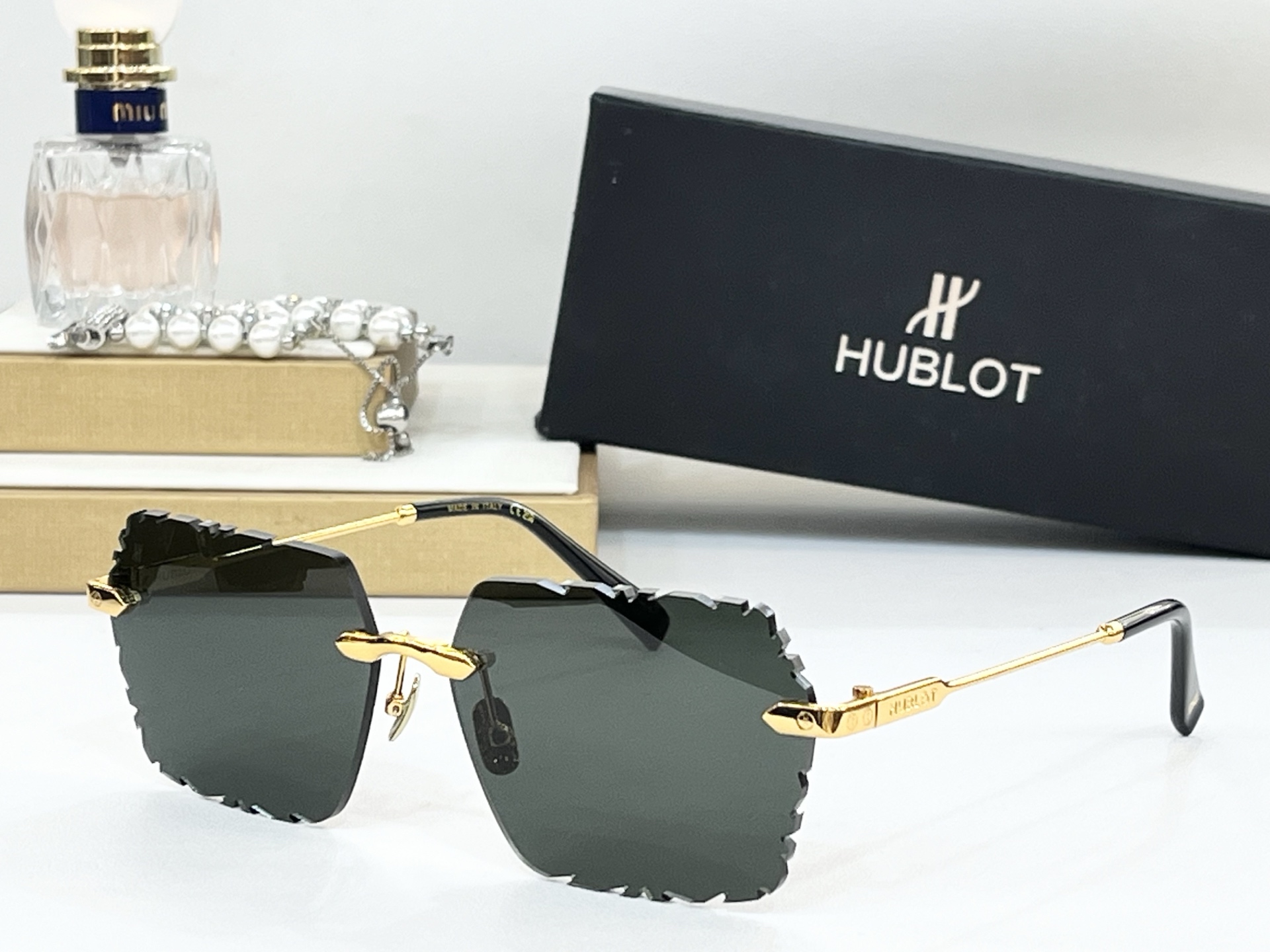  HUBL*
ModH057
Size61-15-145
