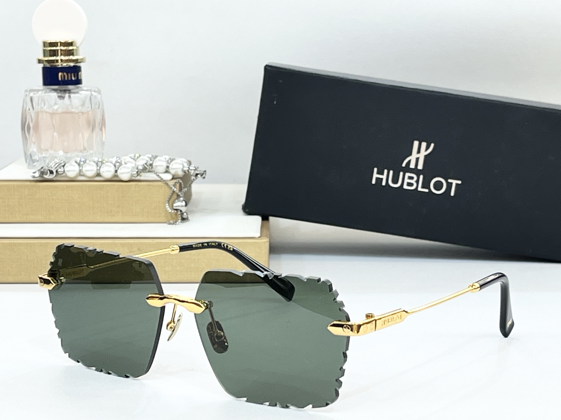  HUBL*
ModH057
Size61-15-145
