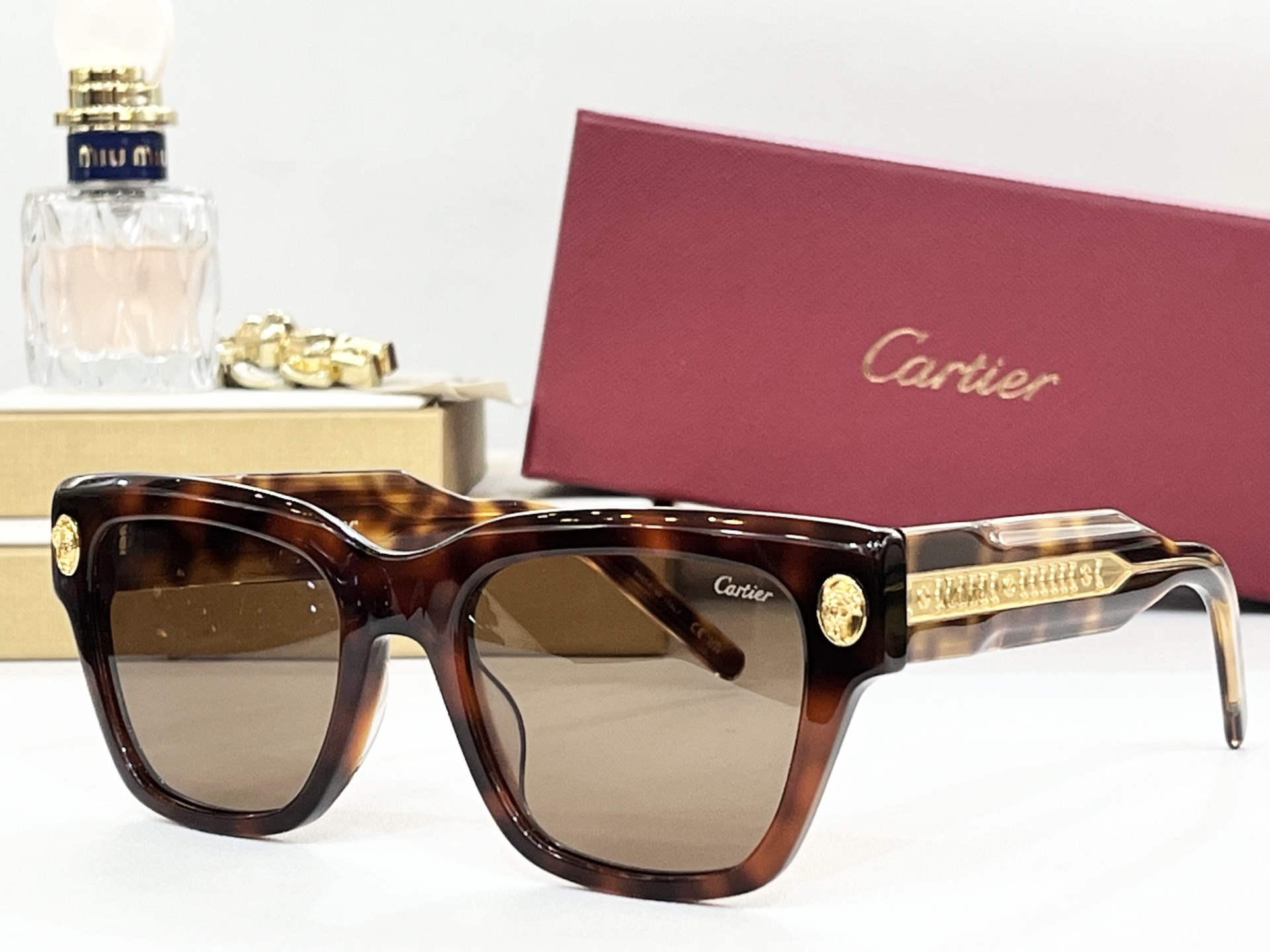  Cartier *
Mod：CT5910
Size54-19-145
