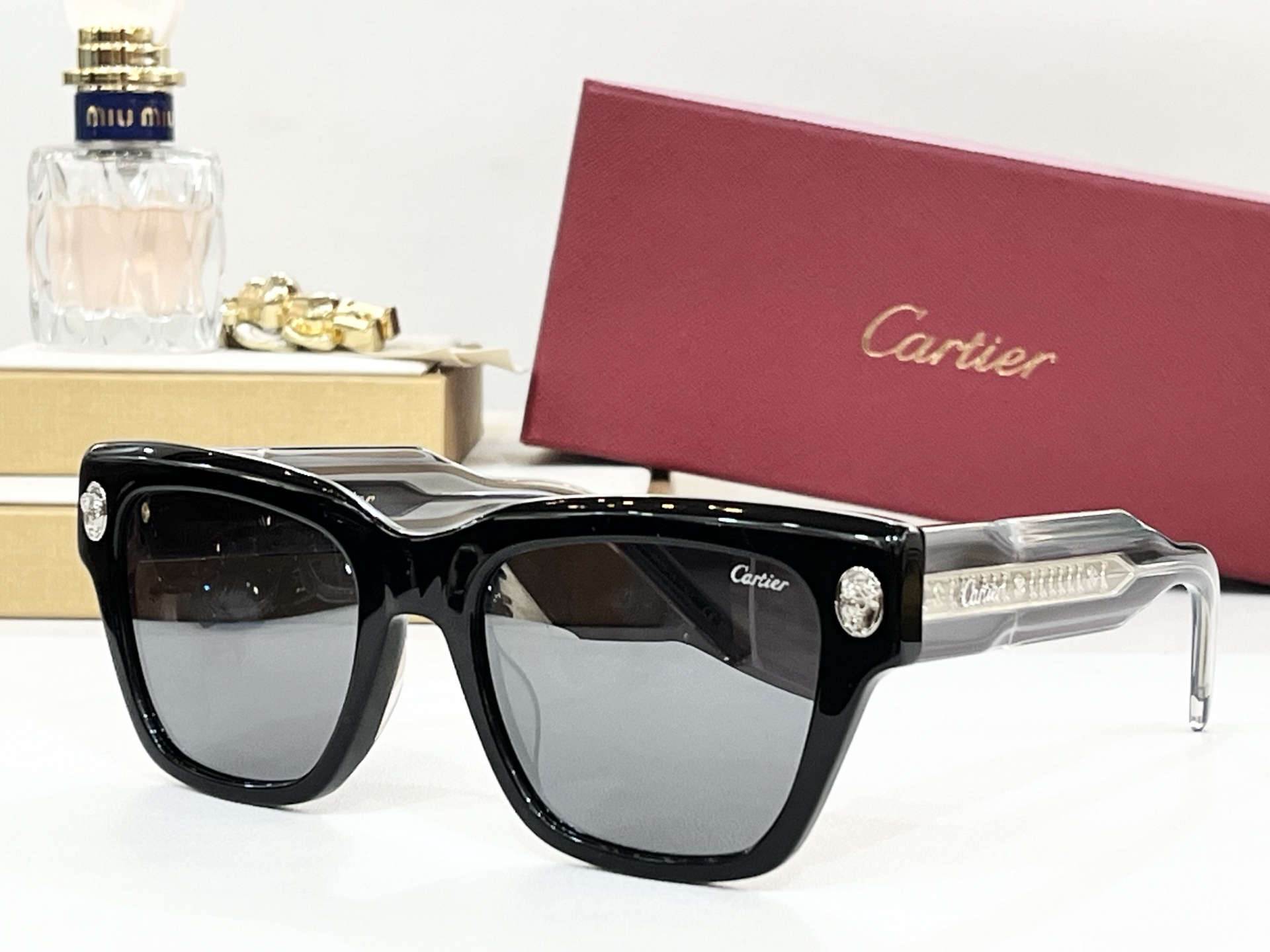  Cartier *
Mod：CT5910
Size54-19-145

