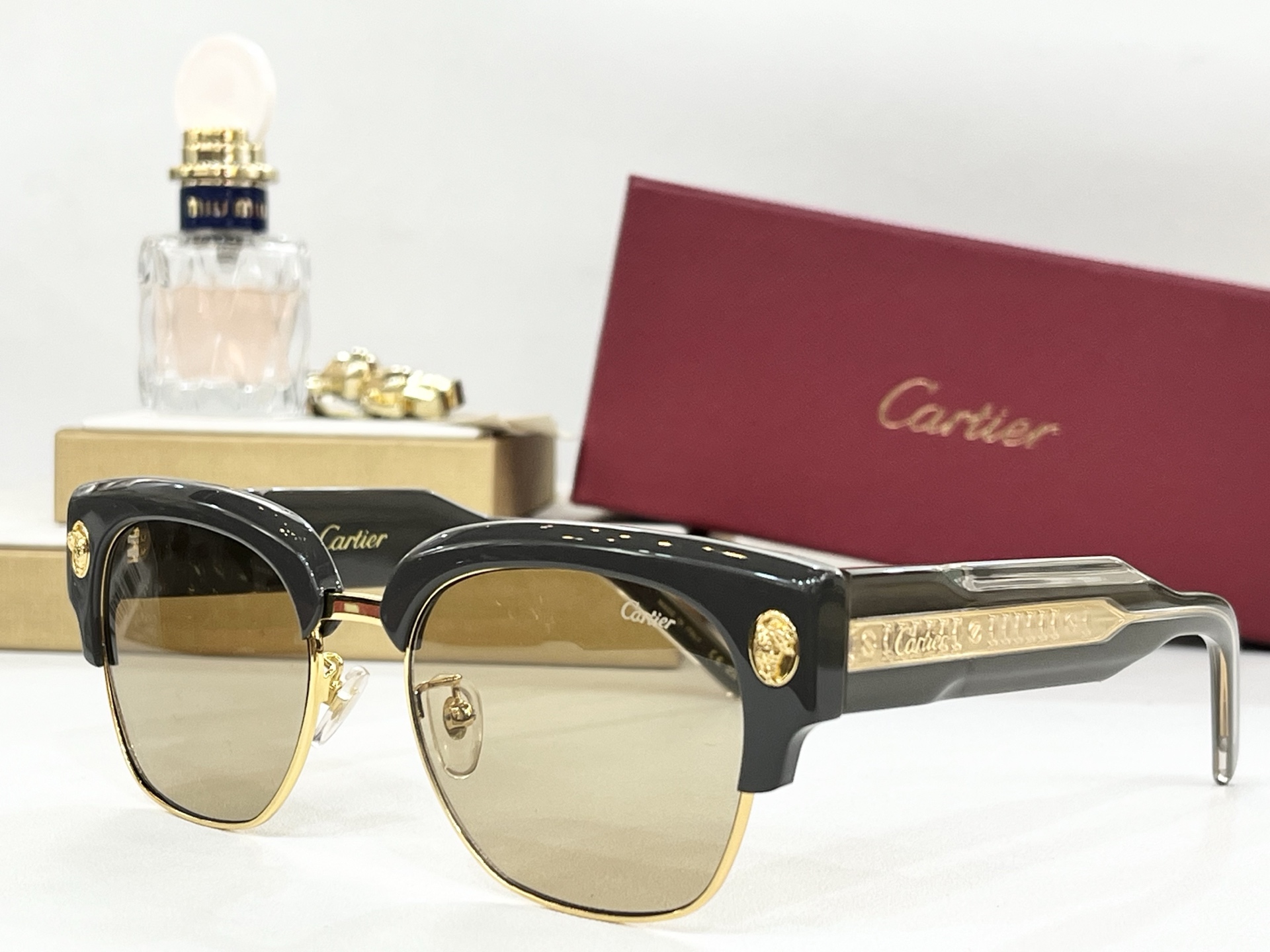  Cartier *
Mod：CT5912
Size56-18-145
