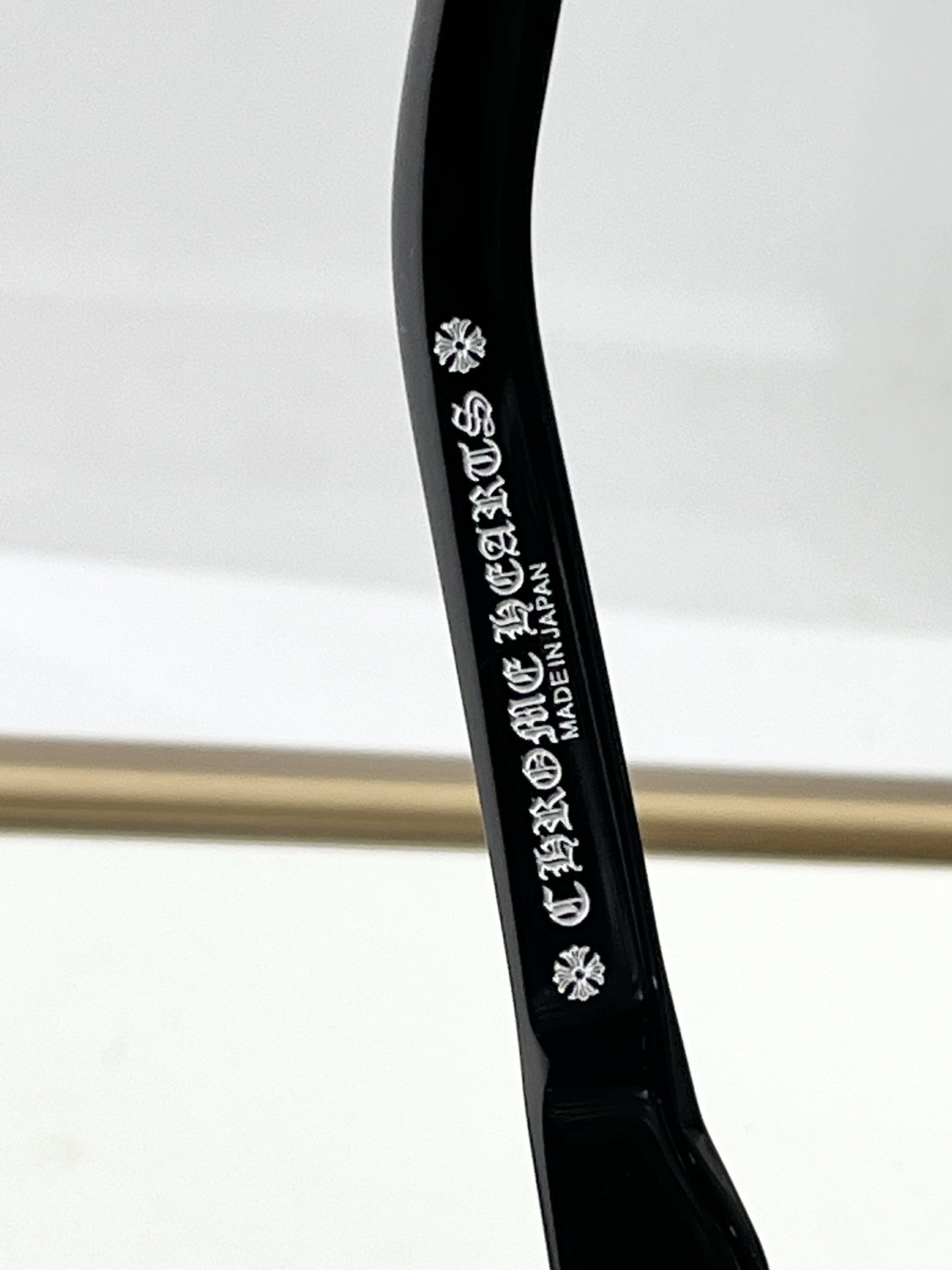  Zeiss lenses
CHROME HEART
ModCRYPDIC
SIZE51-22-145
