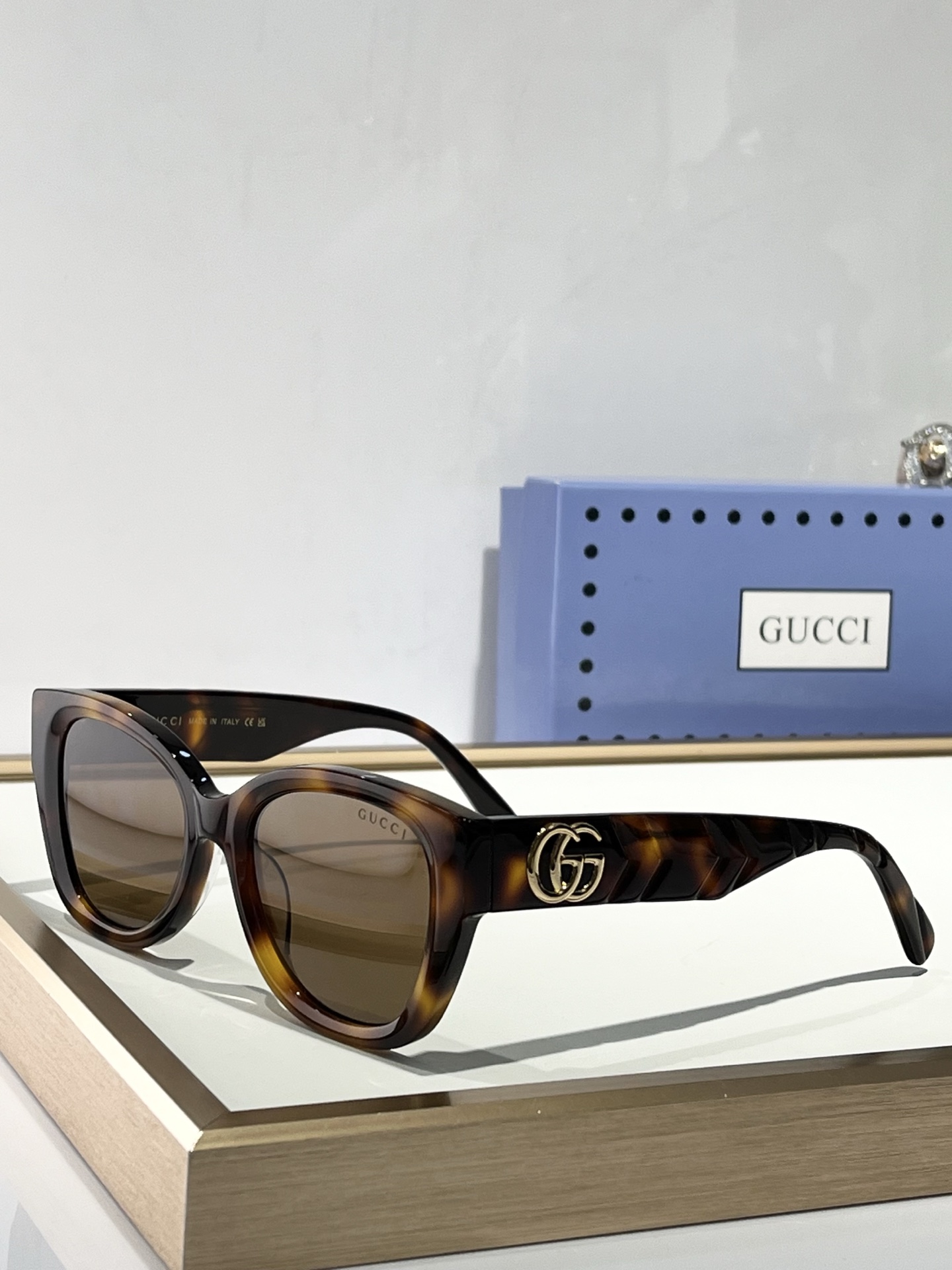  GG
ModGG1403
Size56-17-145
