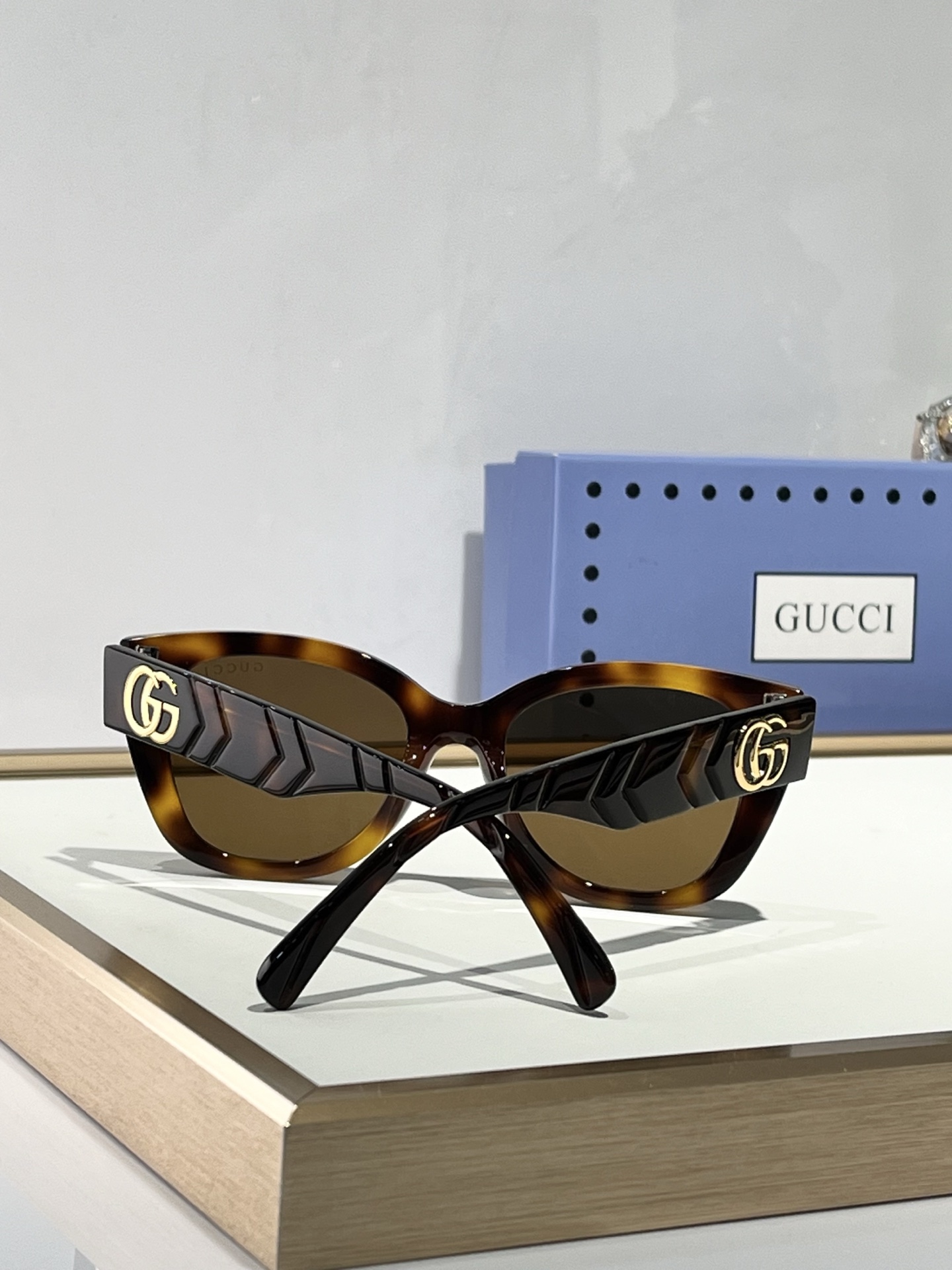  GG
ModGG1403
Size56-17-145
