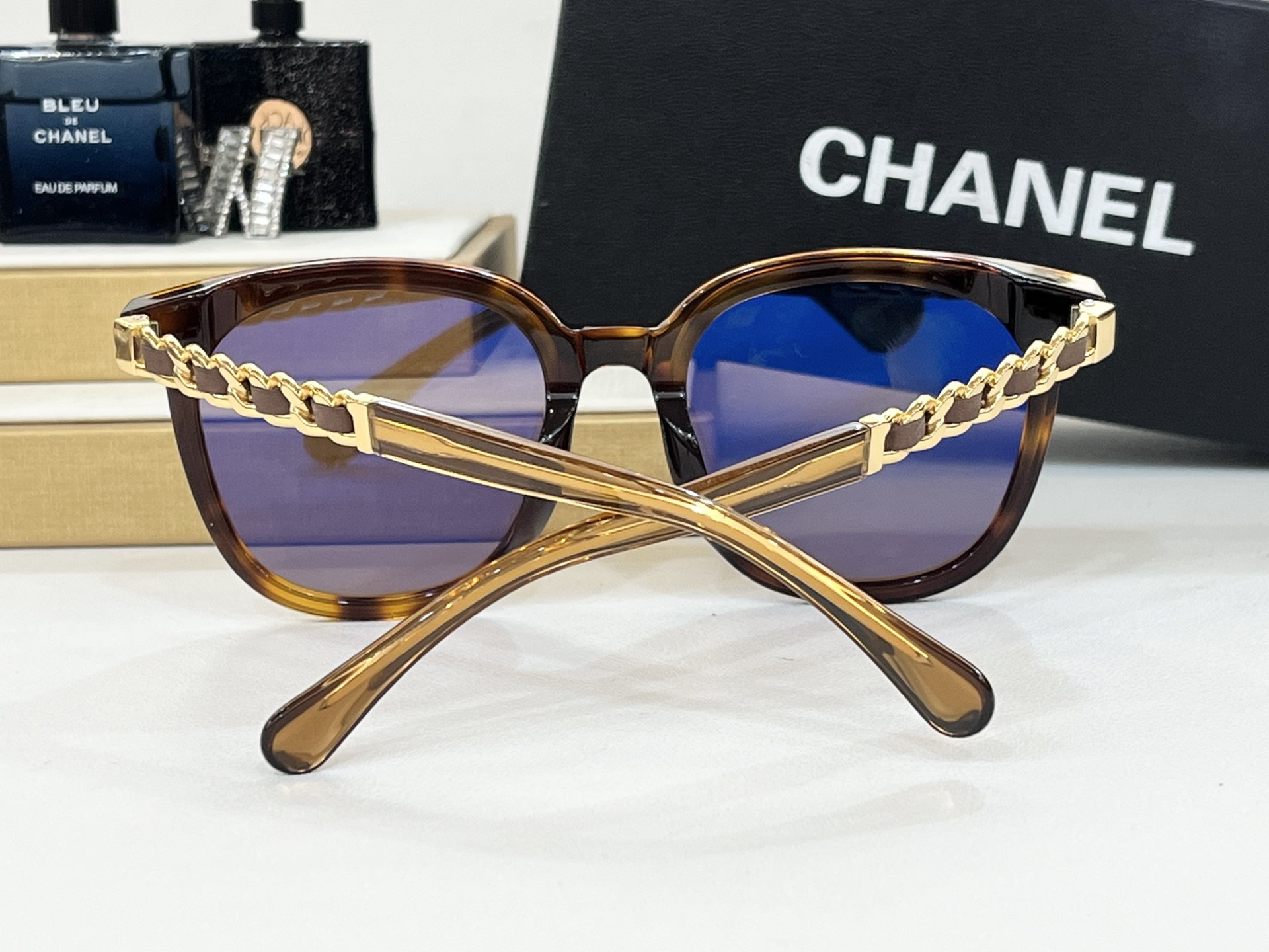  CHANEL
ModCH9615Q
Size53-22-150
