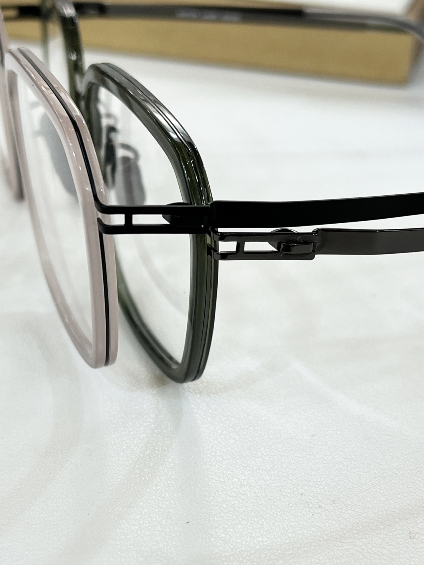  MYKITA
ModLAURI
Size53-22-140
