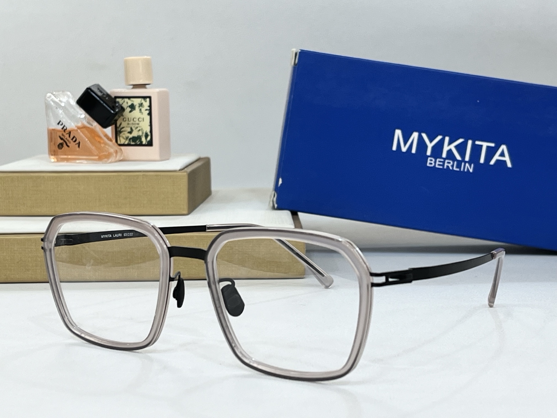  MYKITA
ModLAURI
Size53-22-140
