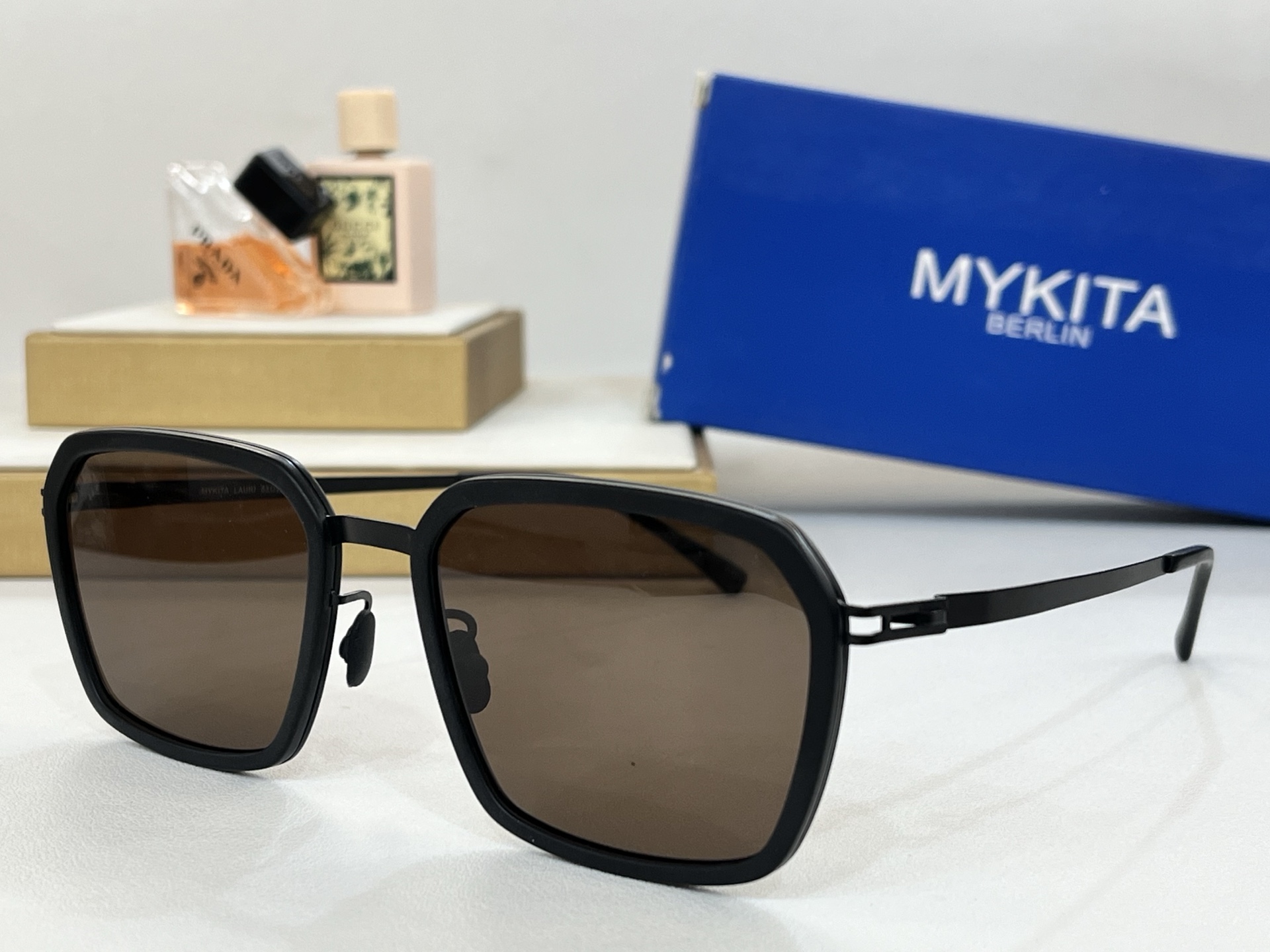 。MYKITA
ModLAURI
Size53-22-140
