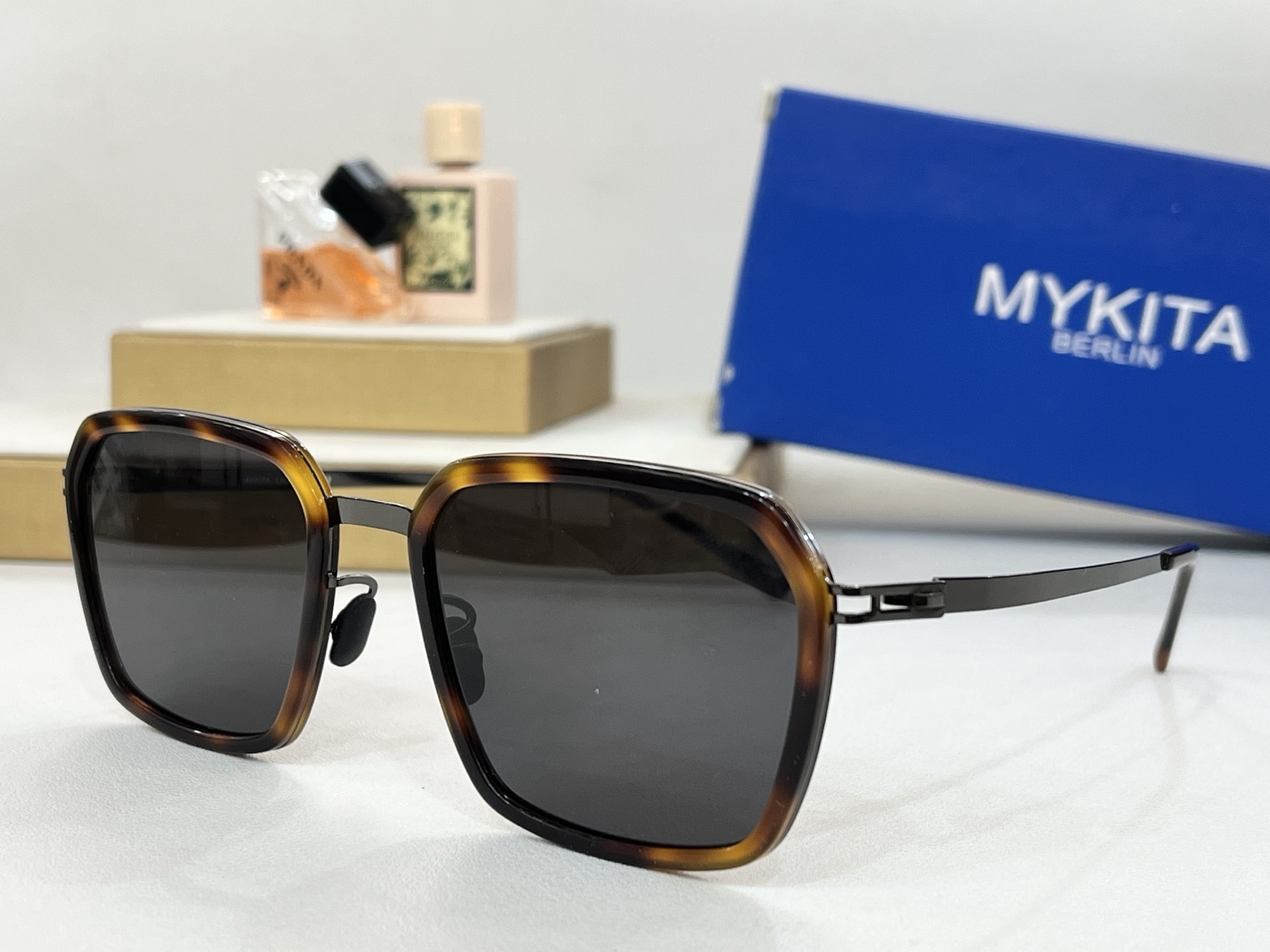。MYKITA
ModLAURI
Size53-22-140
