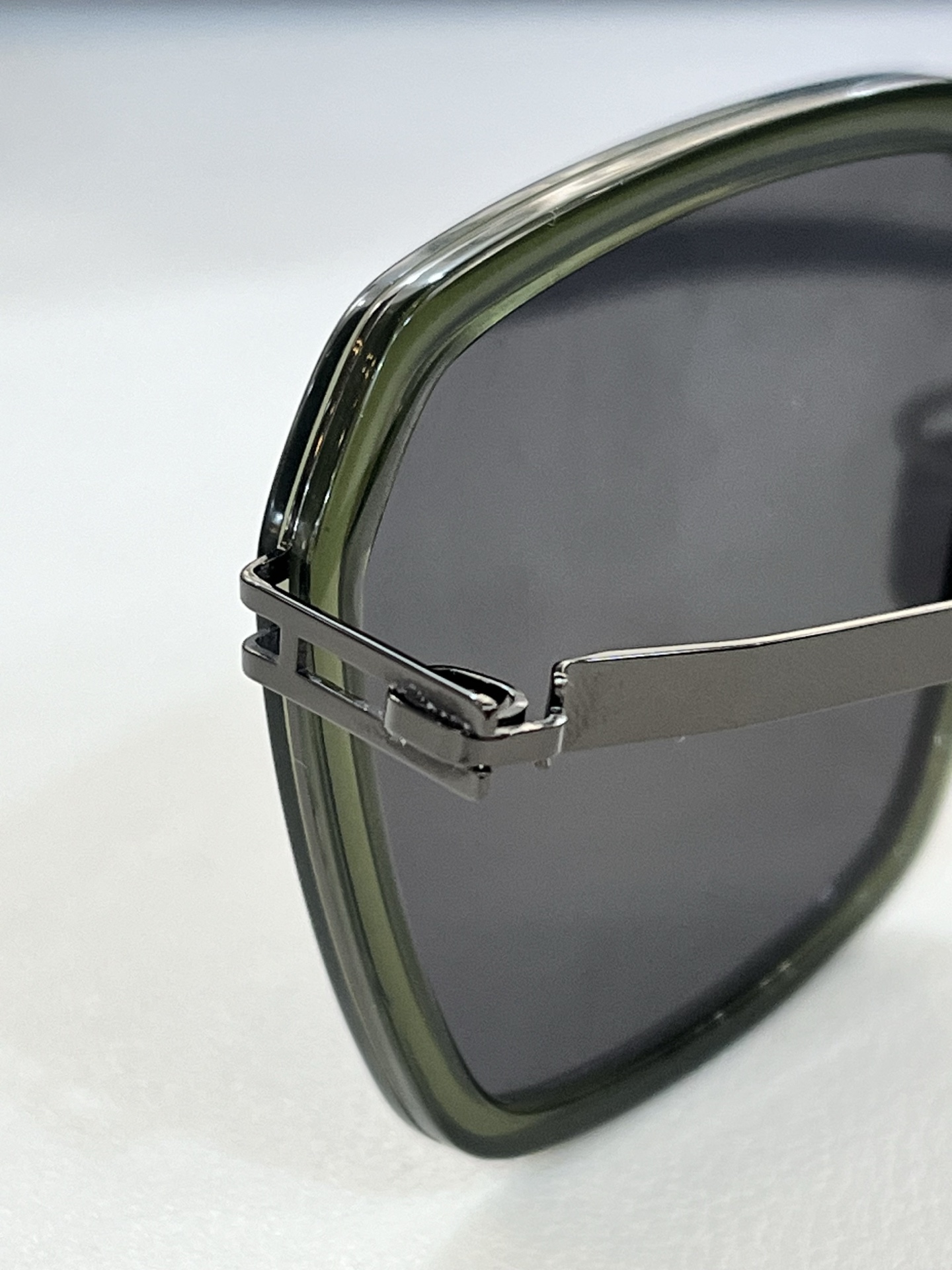 。MYKITA
ModLAURI
Size53-22-140
