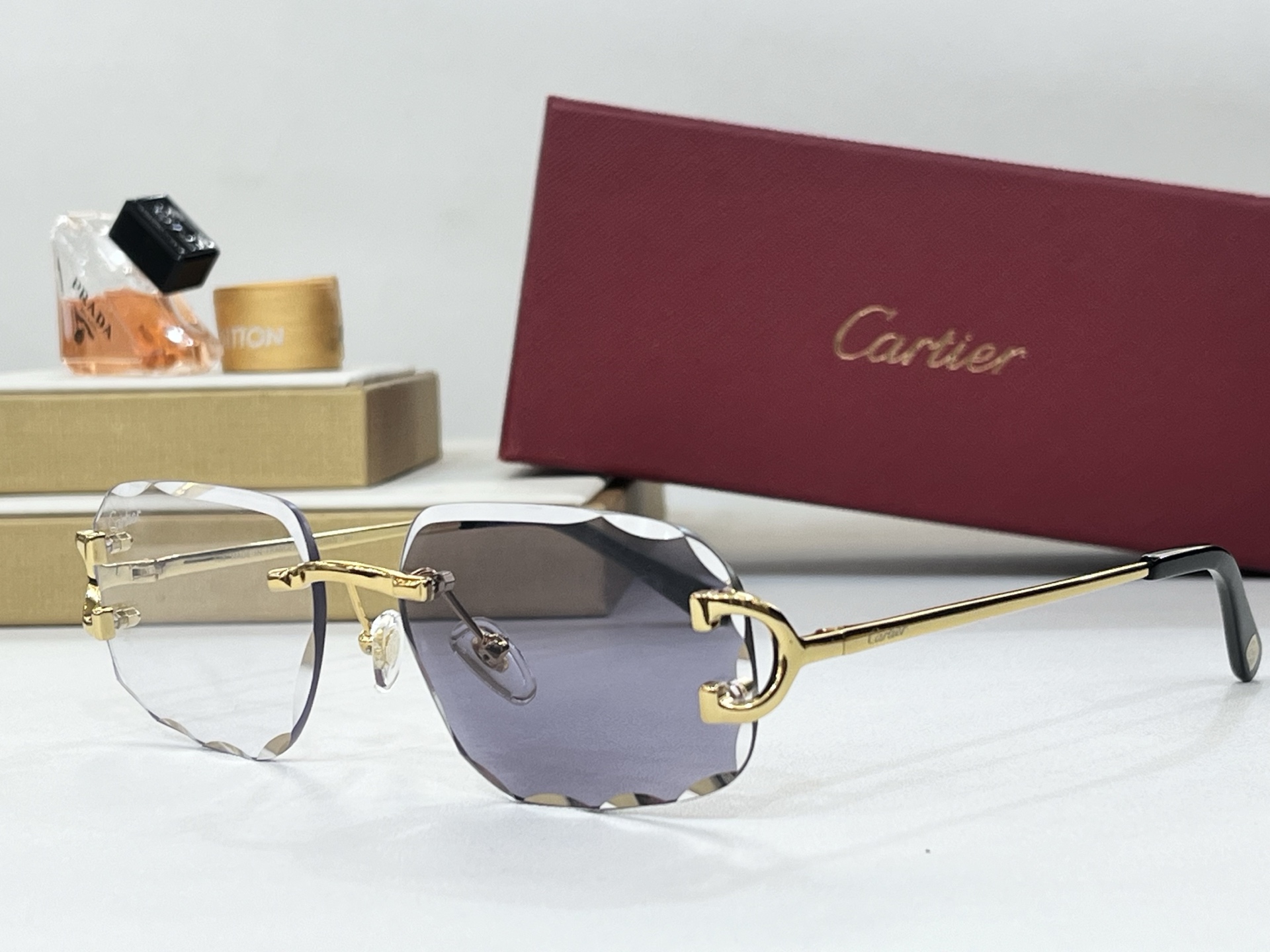  Cartier
ModCT00920
Size55-18-135

