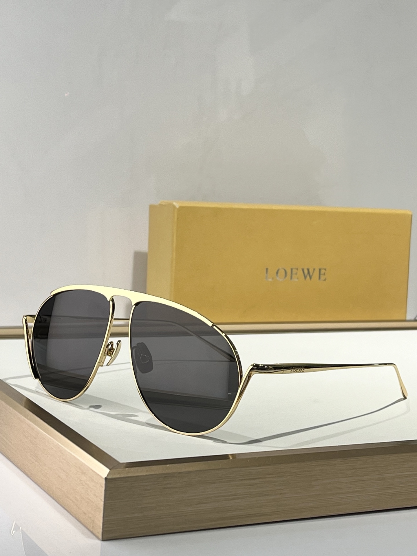  Loewe
MODEL：LW40168U 
SIZE：58口13-140

