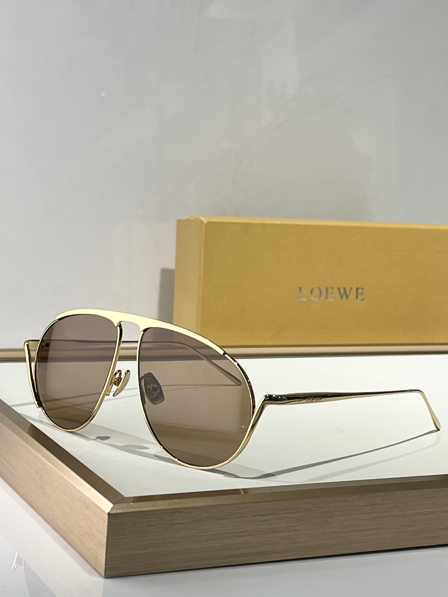  Loewe
MODEL：LW40168U 
SIZE：58口13-140

