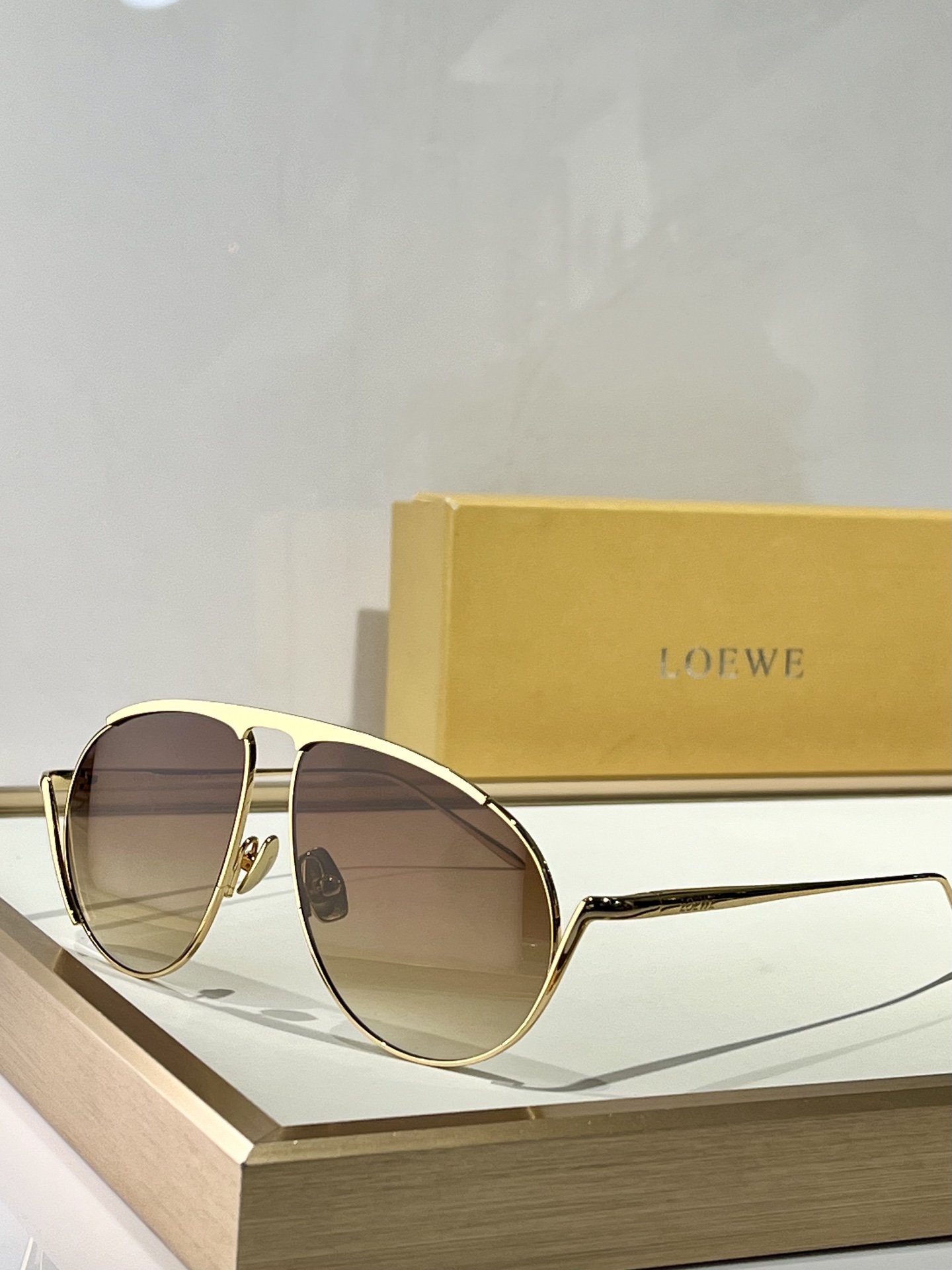  Loewe
MODEL：LW40168U 
SIZE：58口13-140

