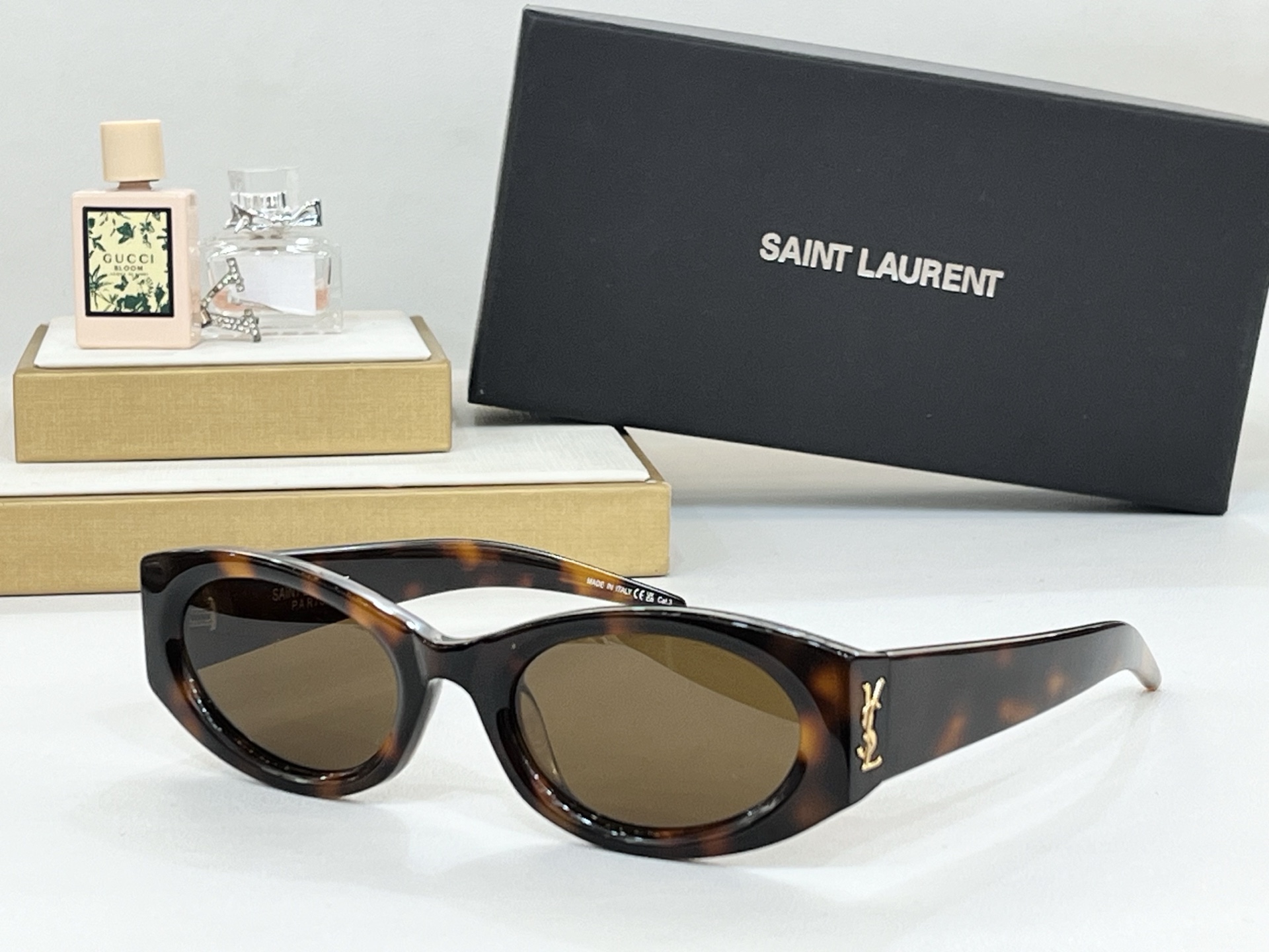  SAINT LAUREN*   y
MODEL：SL M14
SIZE：52口21-145
