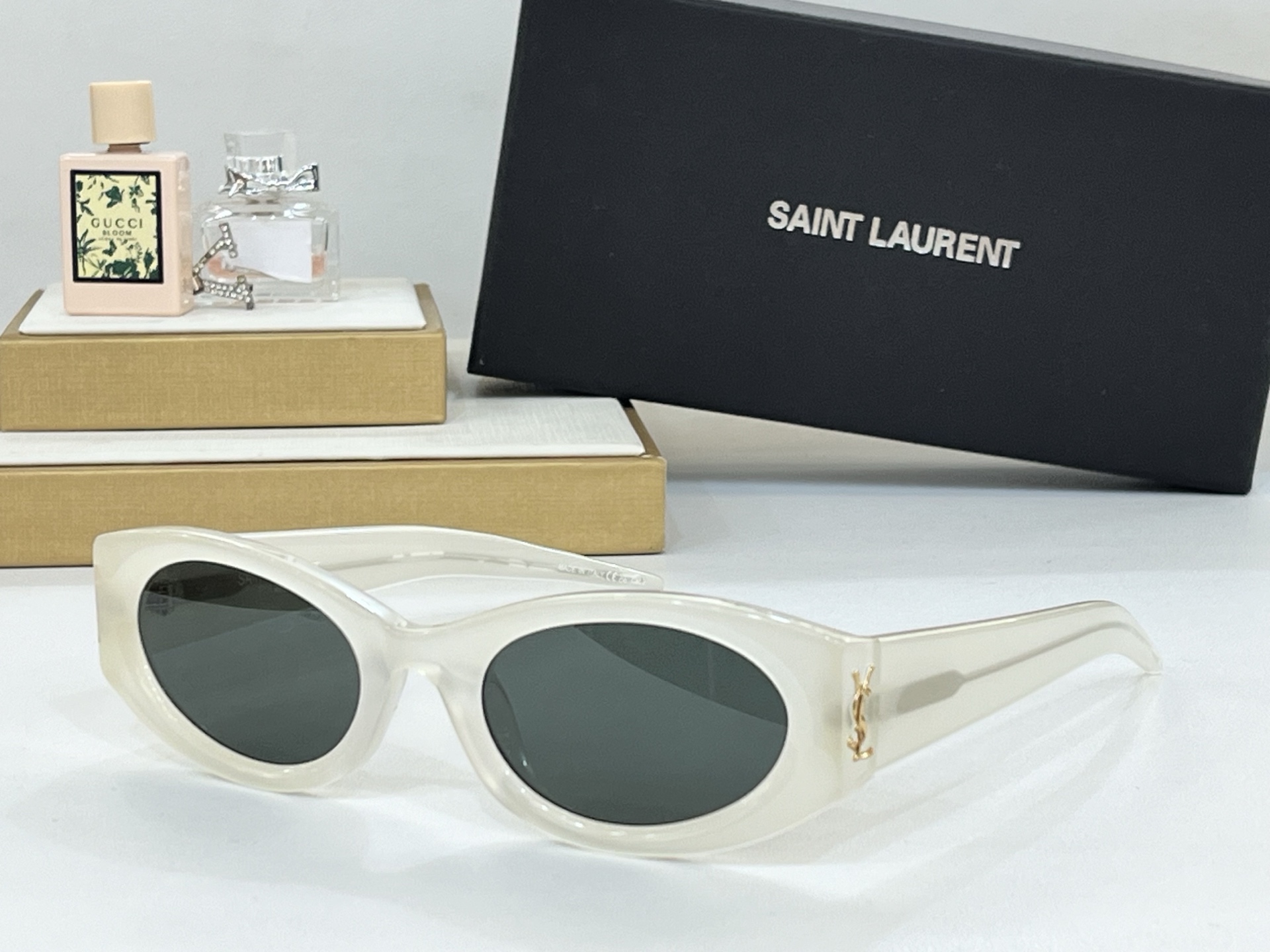  SAINT LAUREN*   y
MODEL：SL M14
SIZE：52口21-145
