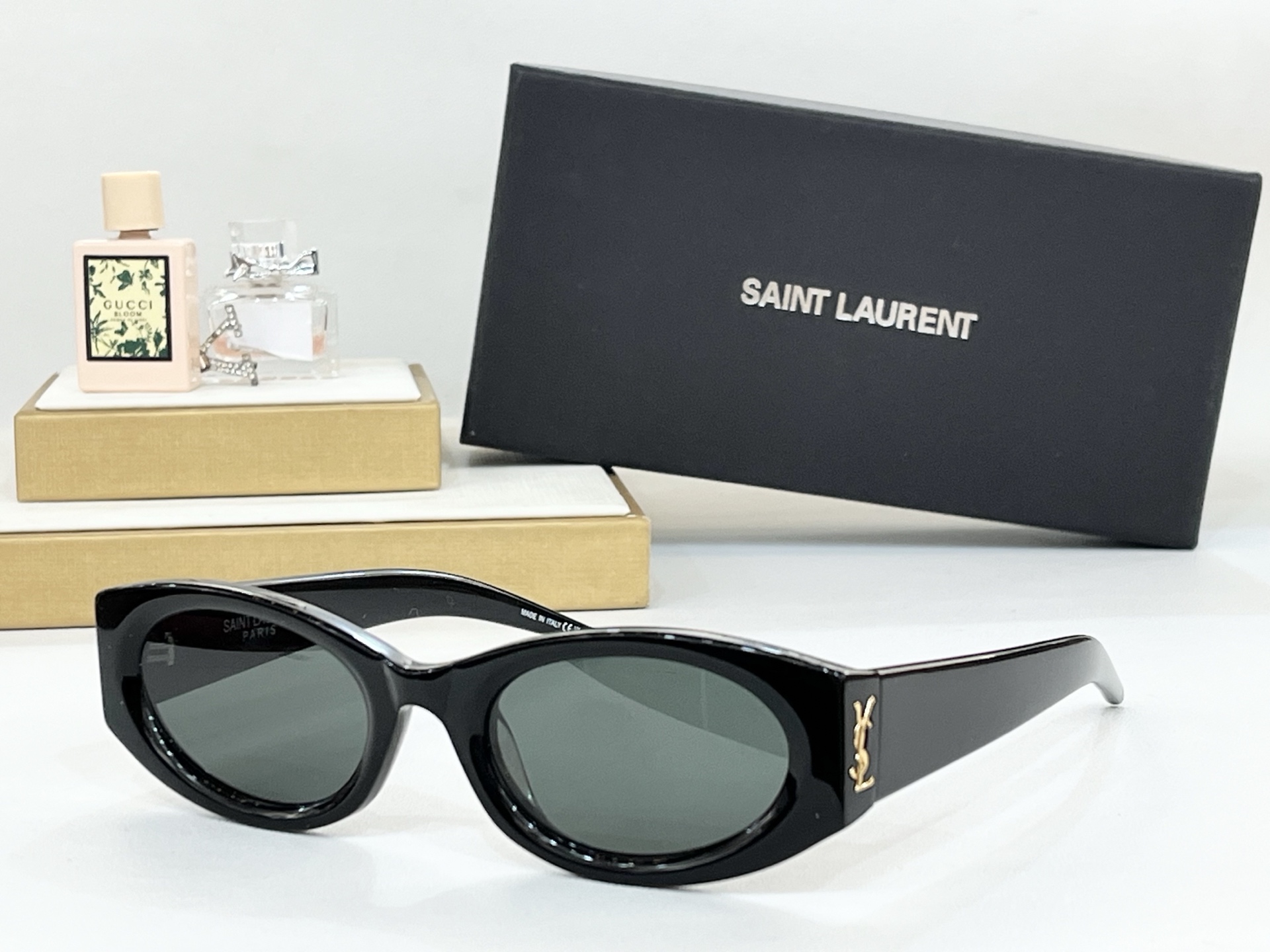  SAINT LAUREN*   y
MODEL：SL M14
SIZE：52口21-145
