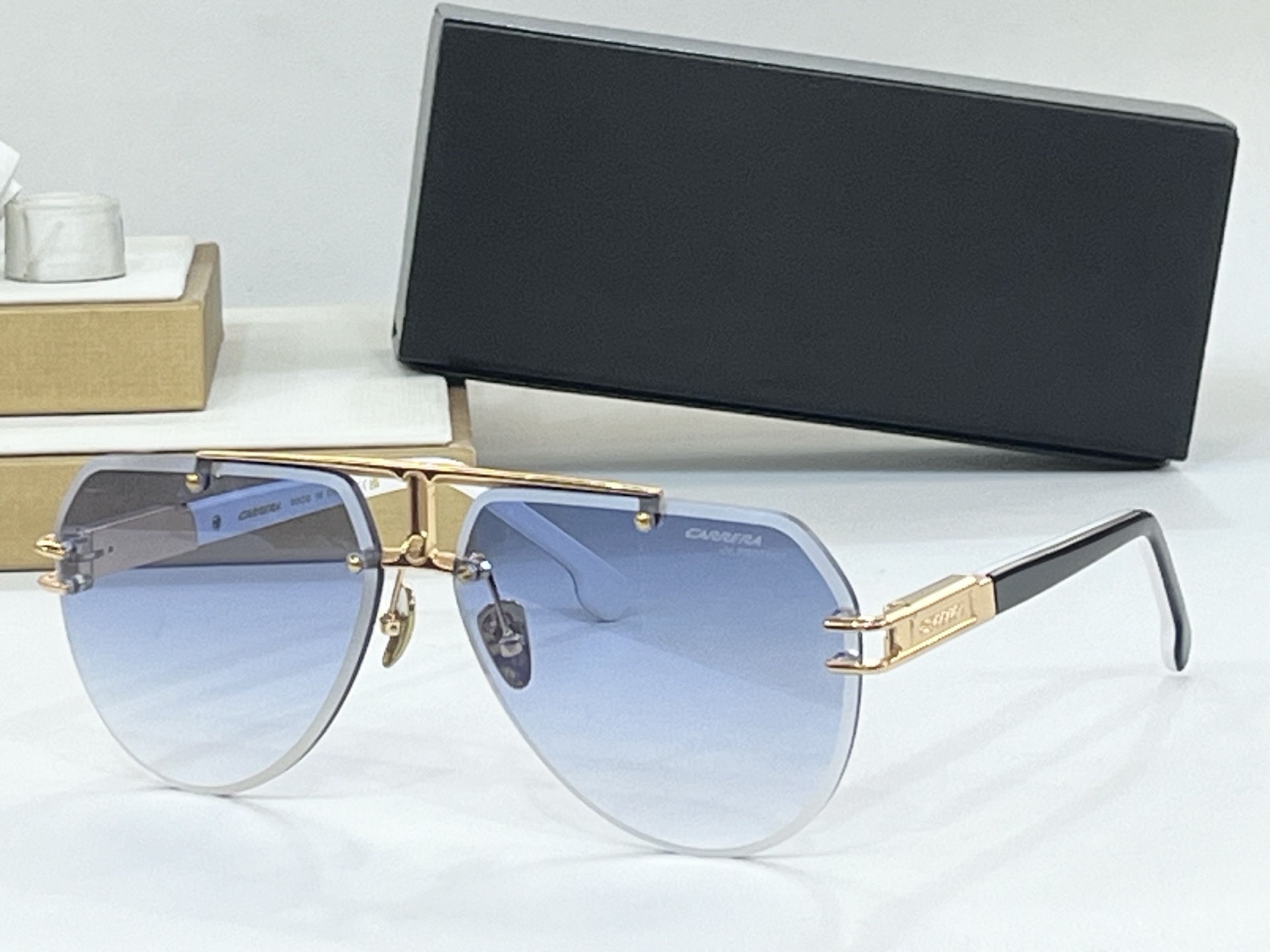  CARRERA
ModCARREAR-1055
Size63-13-145
