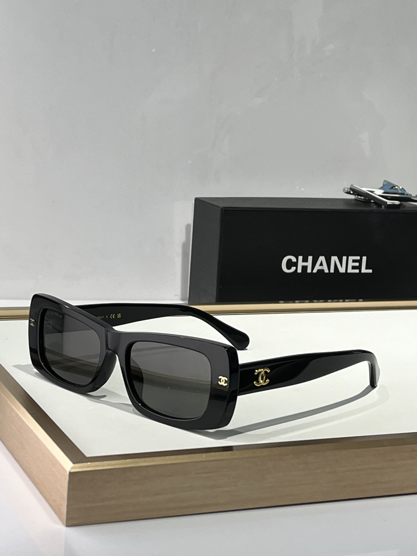  CHANEL
Mod9166
Size54-19-140
