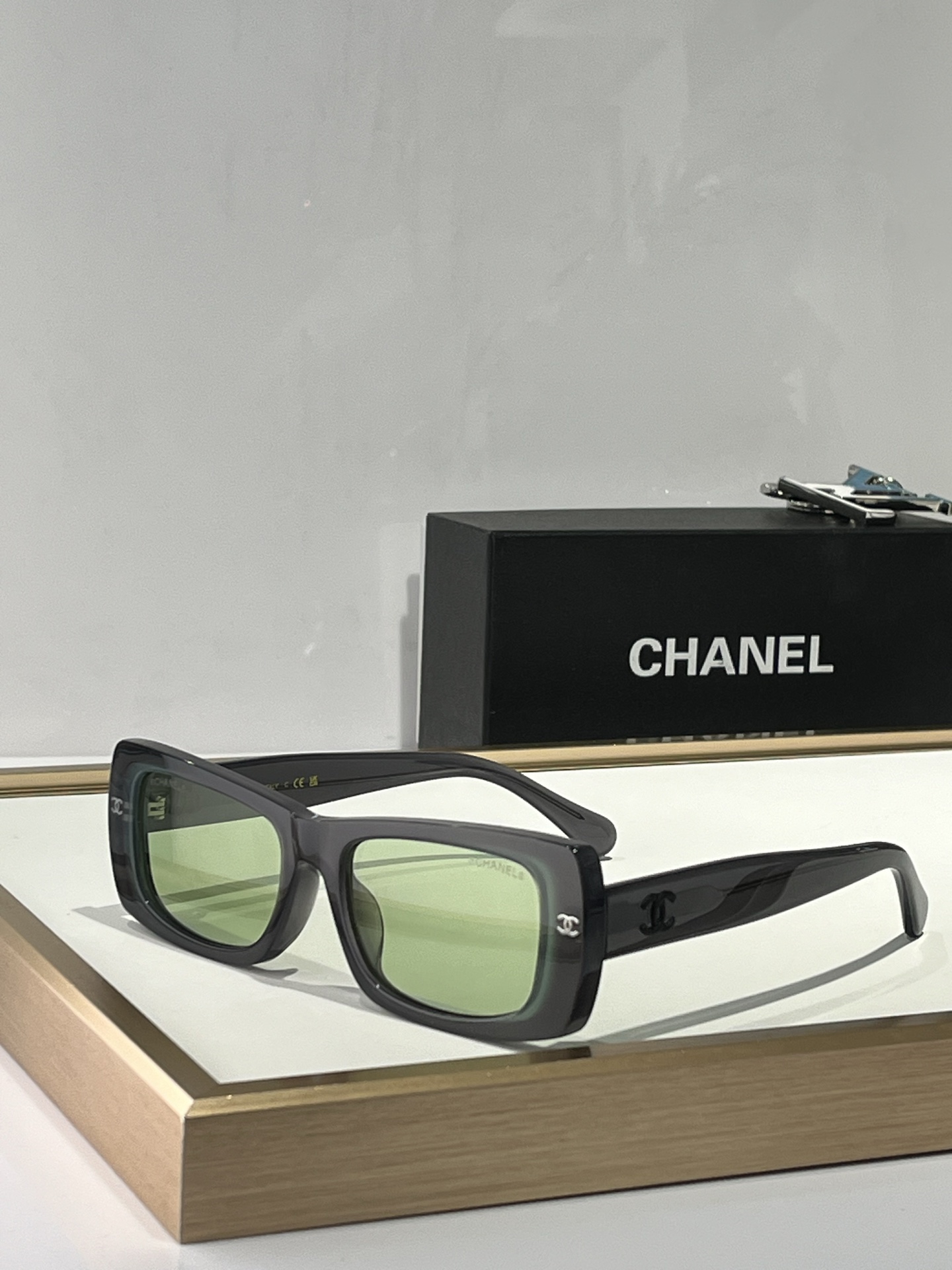  CHANEL
Mod9166
Size54-19-140
