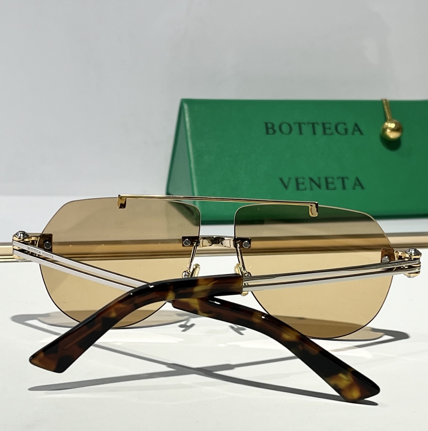  BOTTEGA VENET*
MODEL：BV1342S
SIZE：50口13-145
