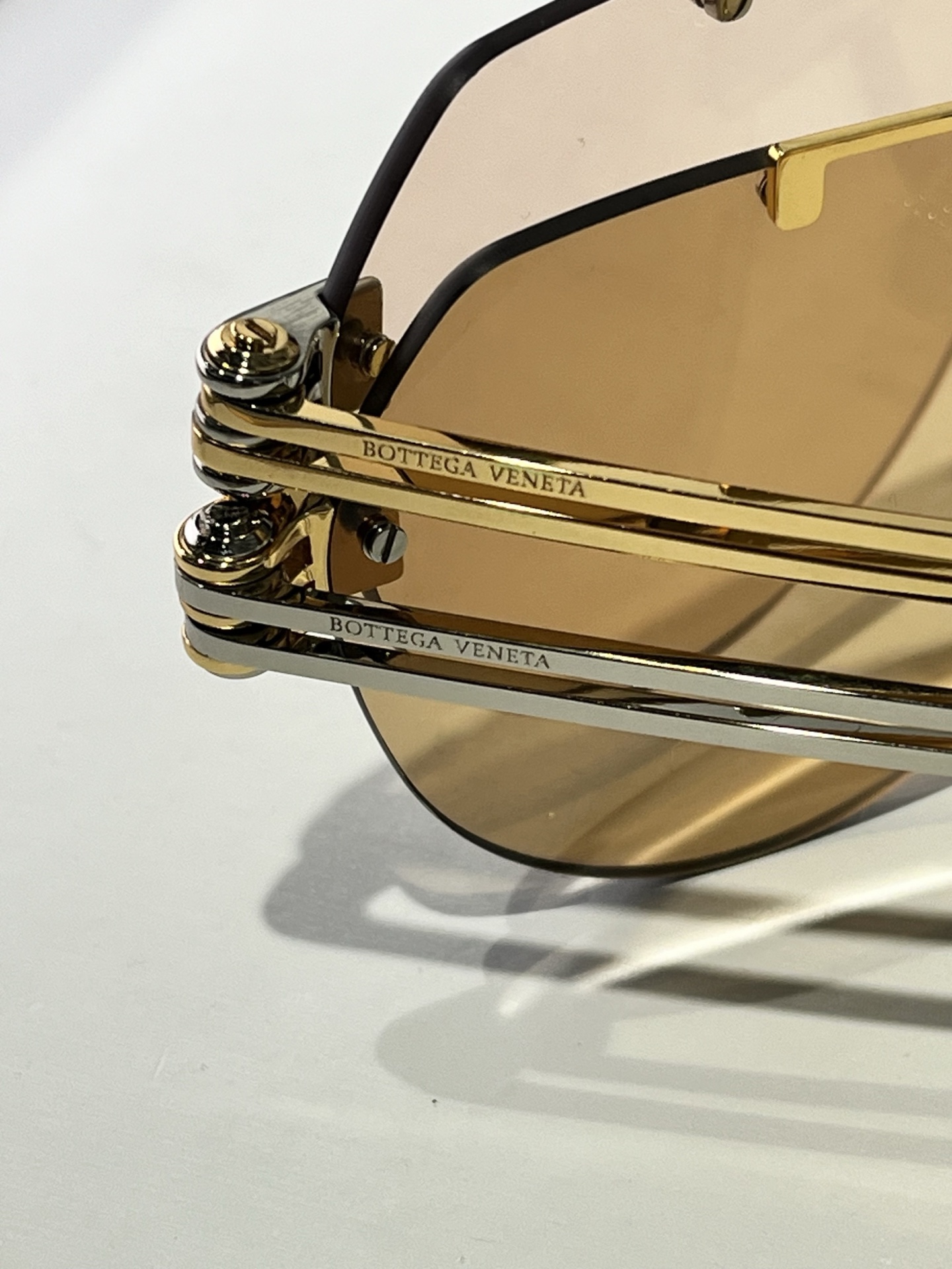  BOTTEGA VENET*
MODEL：BV1342S
SIZE：50口13-145
