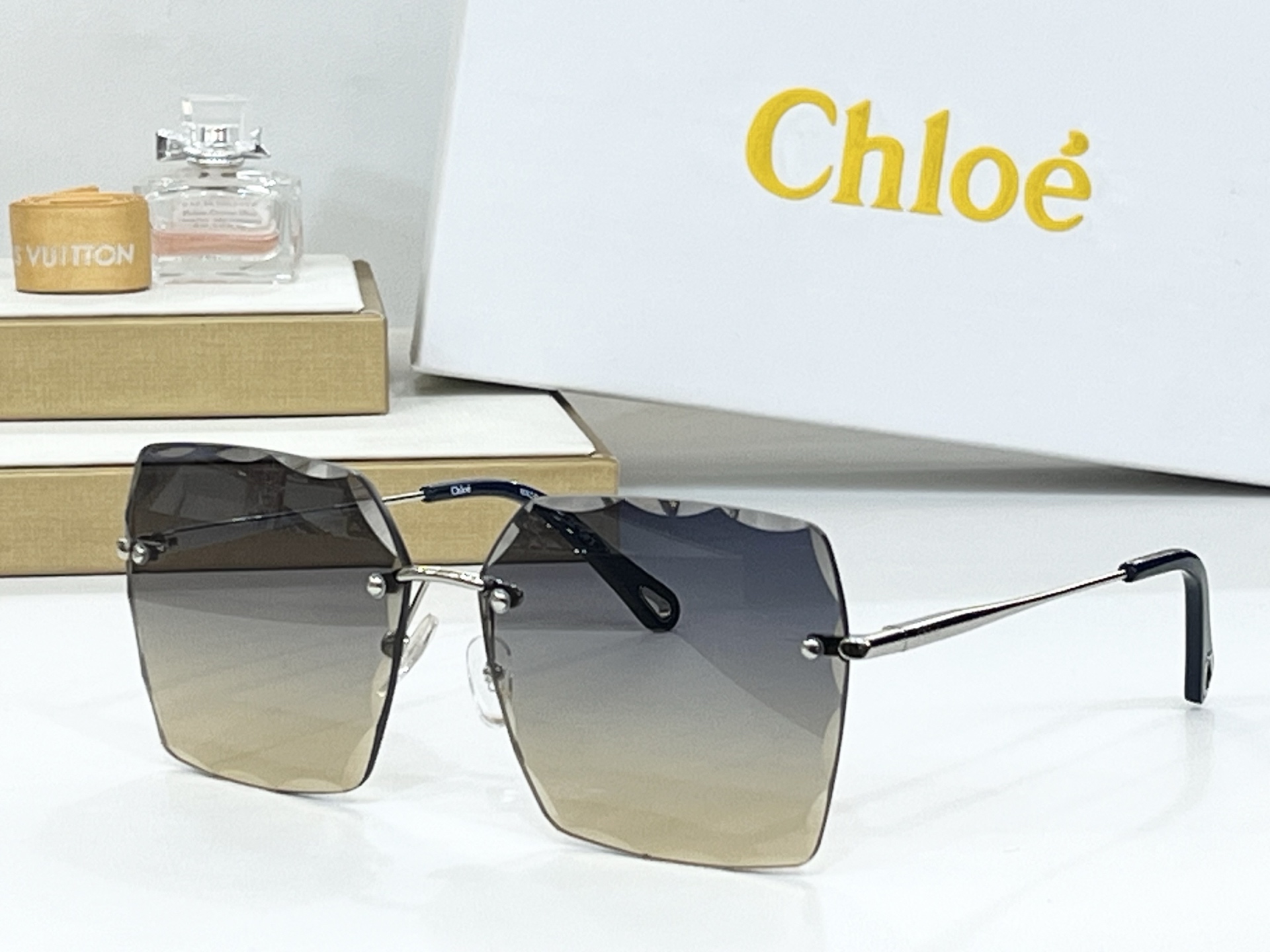  CHLOE
ModCH0063S
Size64-14-140
