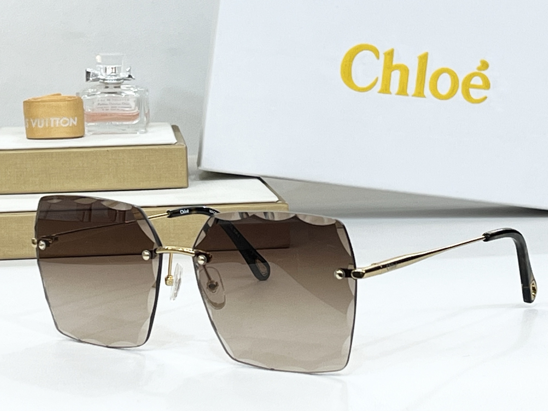  CHLOE
ModCH0063S
Size64-14-140
