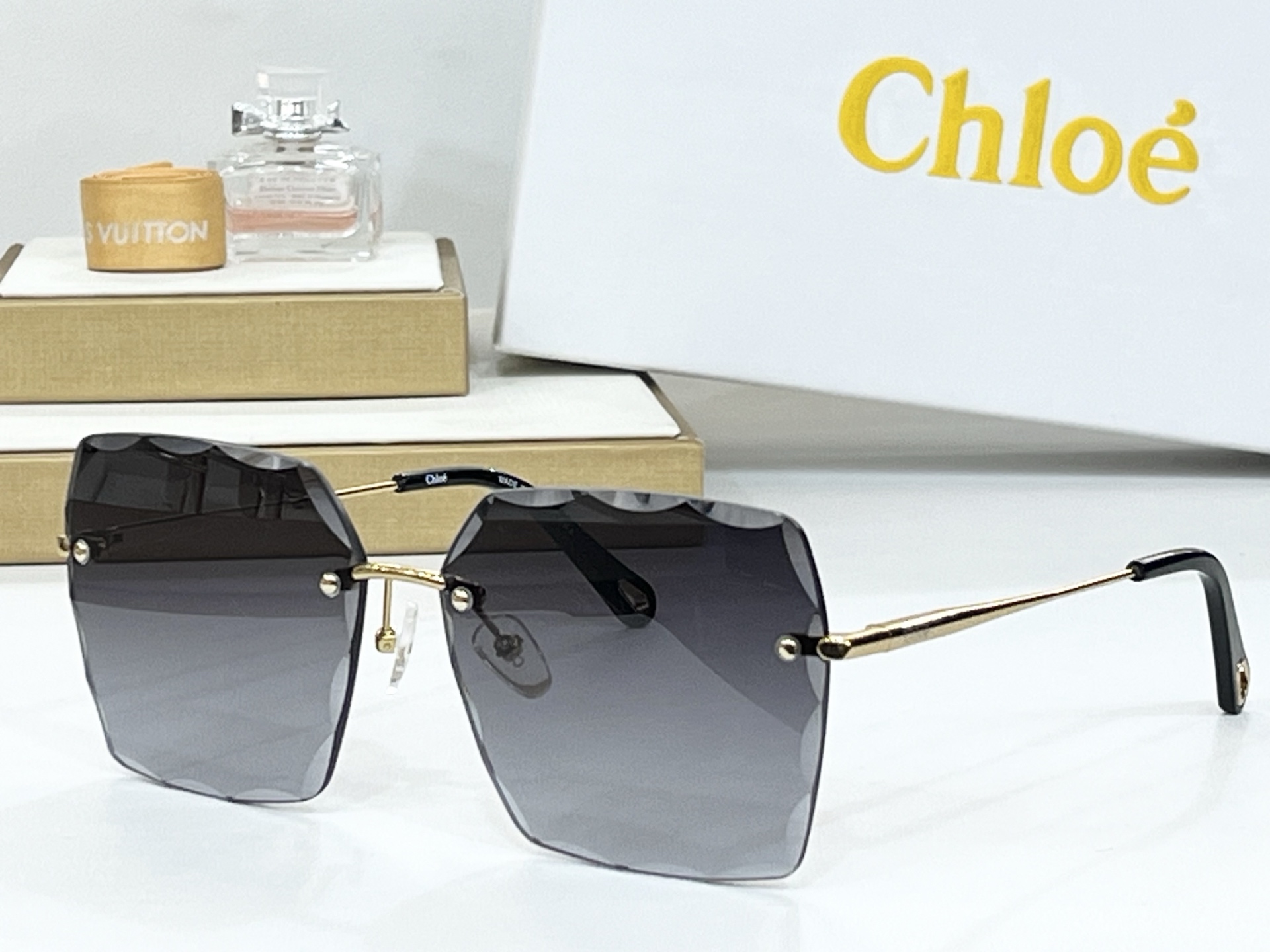  CHLOE
ModCH0063S
Size64-14-140
