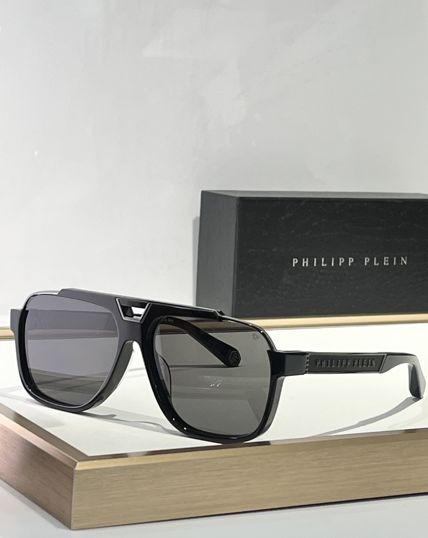  PHIL*
ModSPM
Size61-15-145

