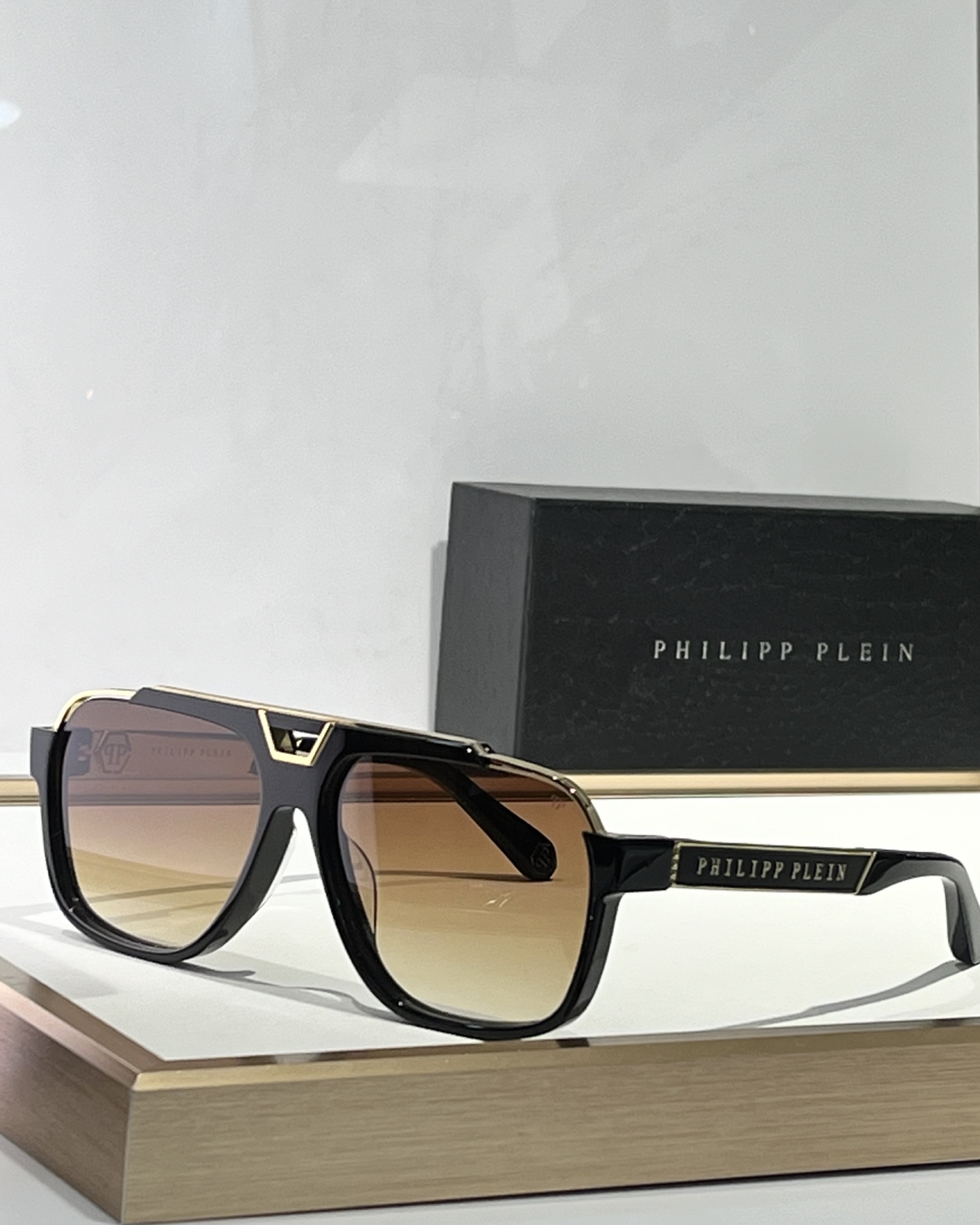  PHIL*
ModSPM
Size61-15-145
