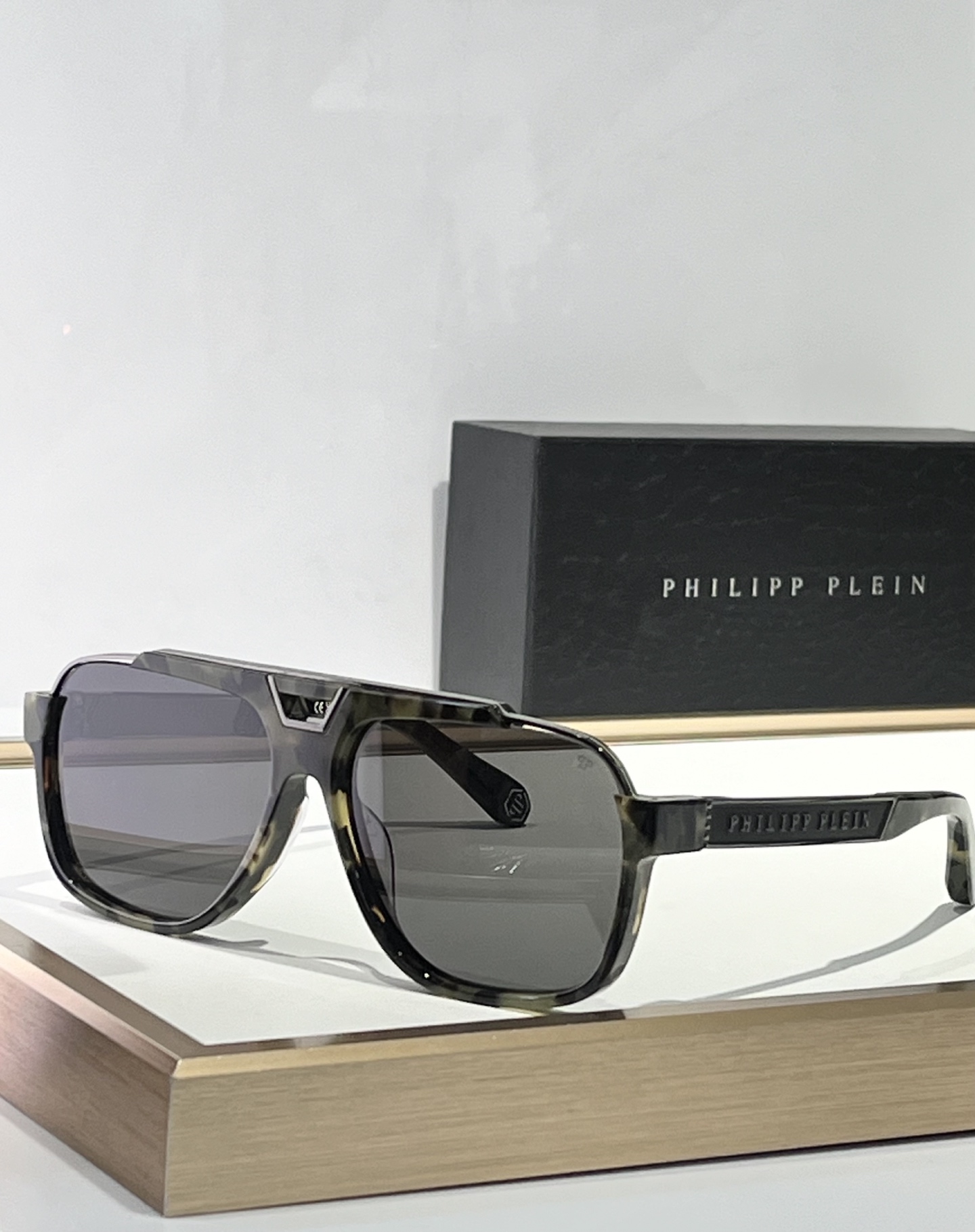  PHIL*
ModSPM
Size61-15-145
