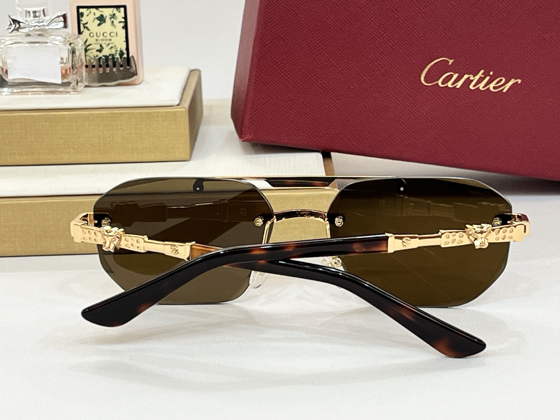  CARTIER
ModCT0616S

