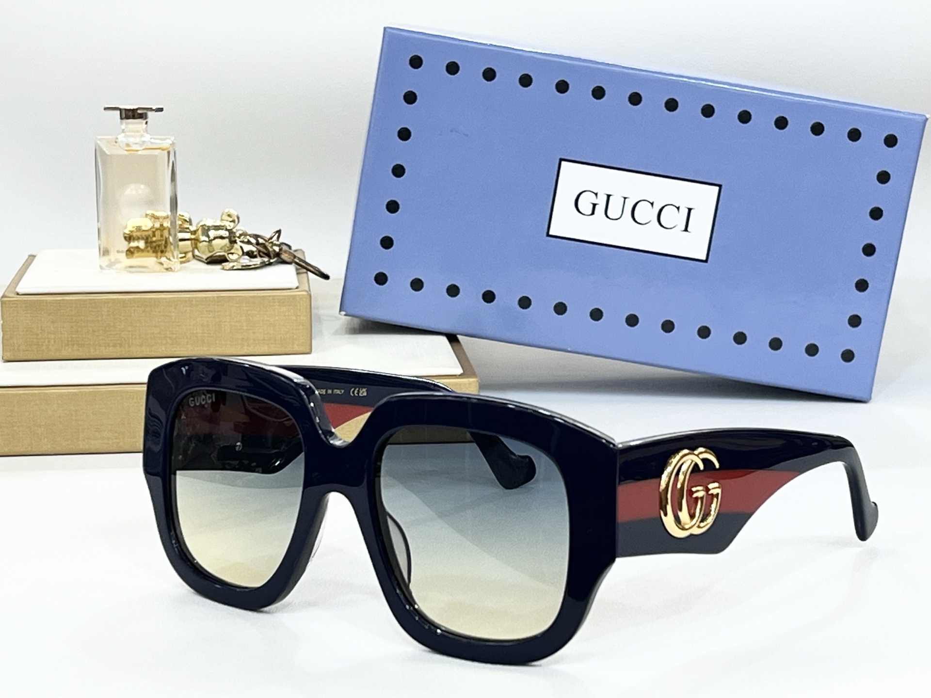  GUCC*
MODEL：GG1546S
SIZE：53口20-145

